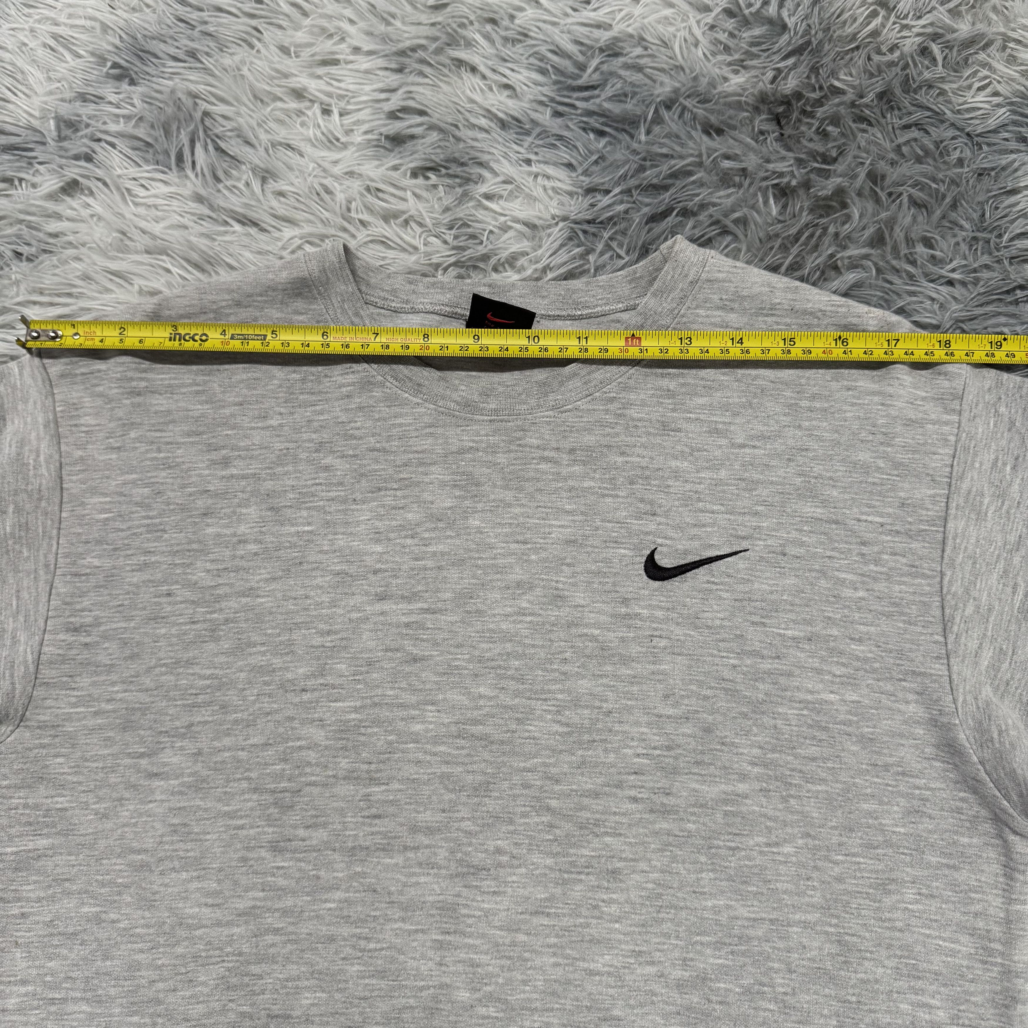 Nike Vintage 90s Nike Small Swoosh Sweatshirt Streetwear Size US L / EU 52-54 / 3 - 10 Thumbnail