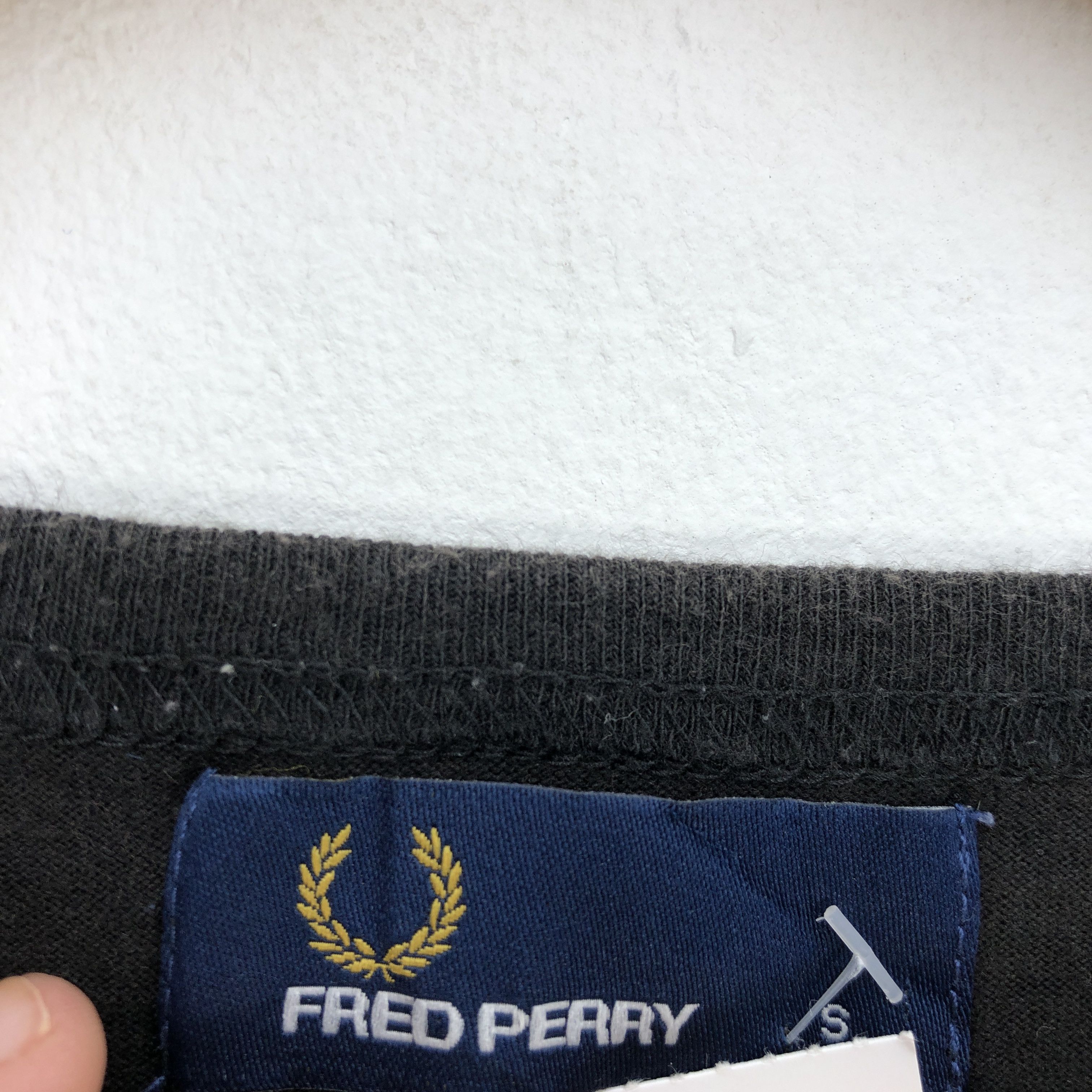 Fred Perry Vintage 90s Fred Perry T Shirt Laurel Wreath Wimbledon Tees Size S / US 4 / IT 40 - 5 Thumbnail