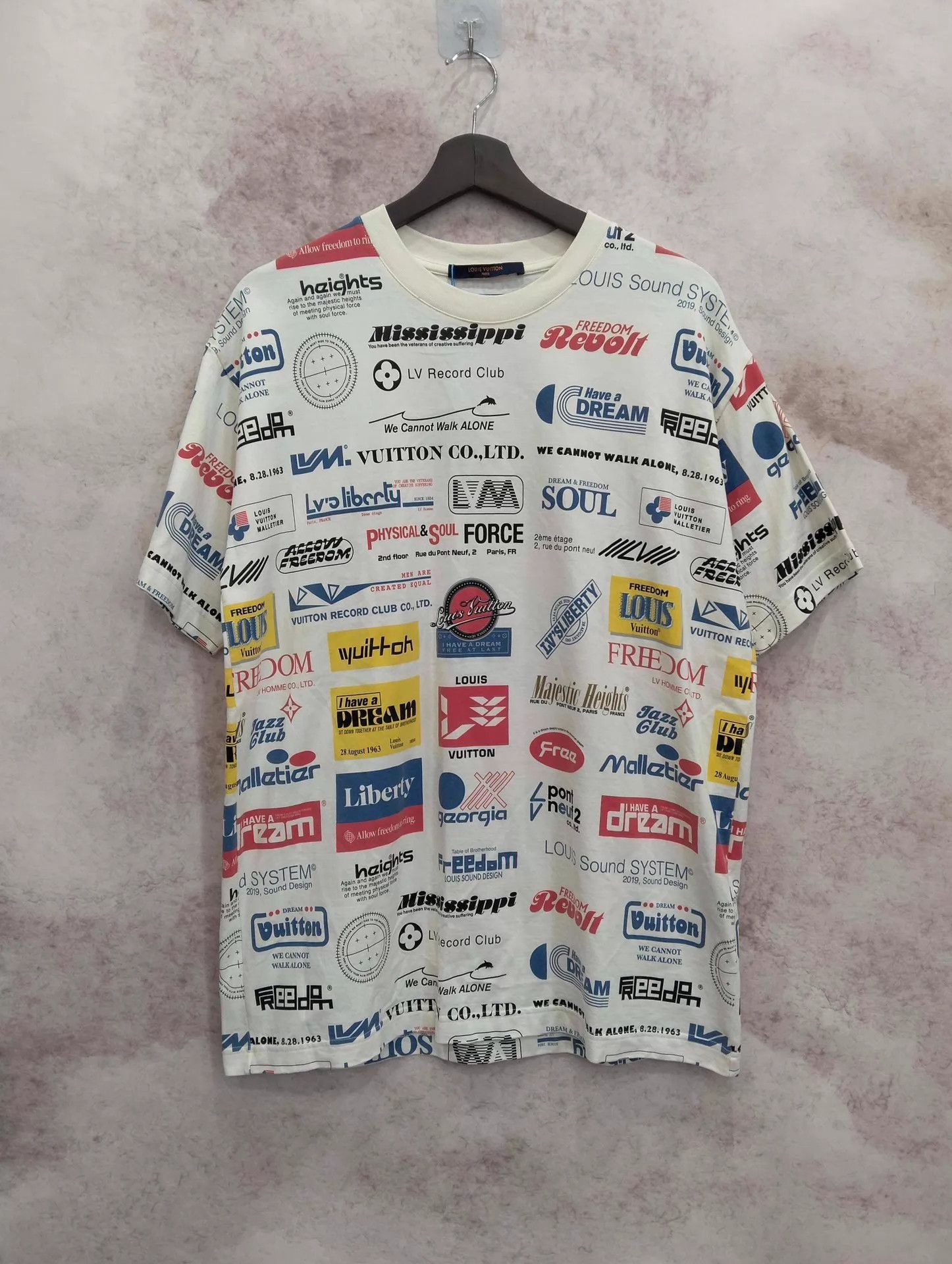 Louis Vuitton Louis Vuitton Monogram Print Short Sleeve T-shirt M Size US M / EU 48-50 / 2 - 1 Thumbnail