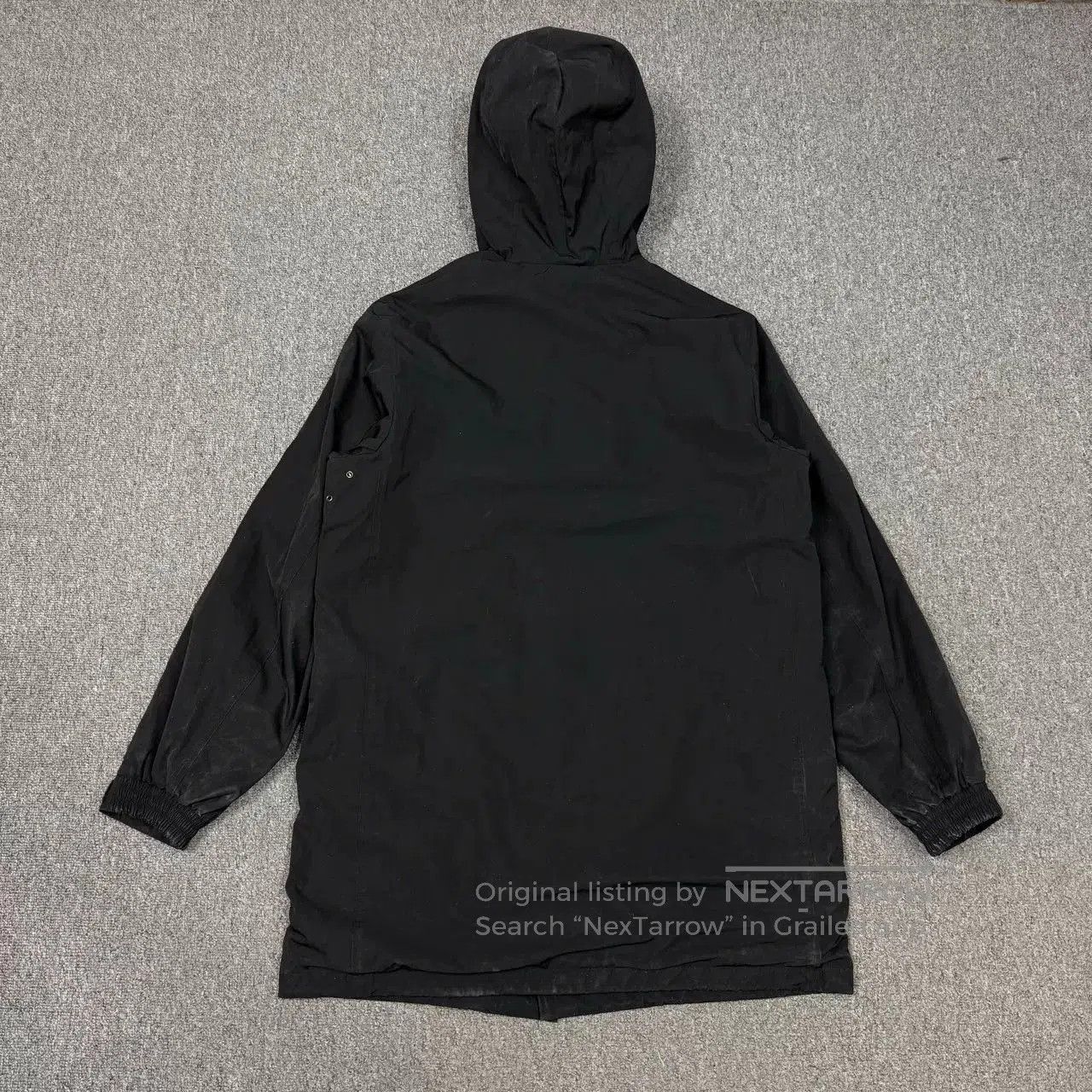 Burberry Burberry Black Check Lining Jacket. Size US M / EU 48-50 / 2 - 2 Thumbnail