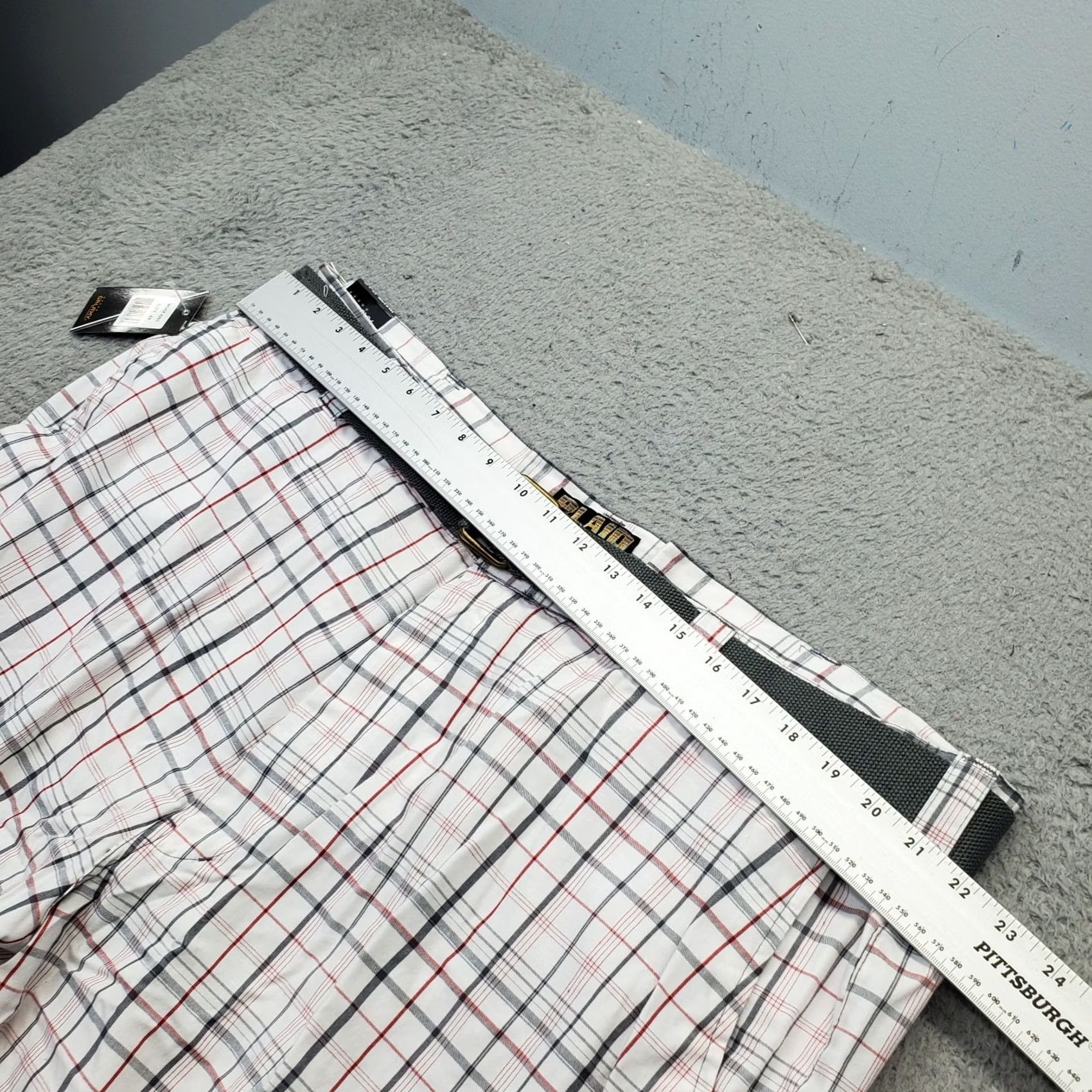 Vintage Galaxy Mens Cargo Shorts Size 48 Multi Plaid Flat Front Belted Waist Size US 32 / EU 48 - 3 Thumbnail