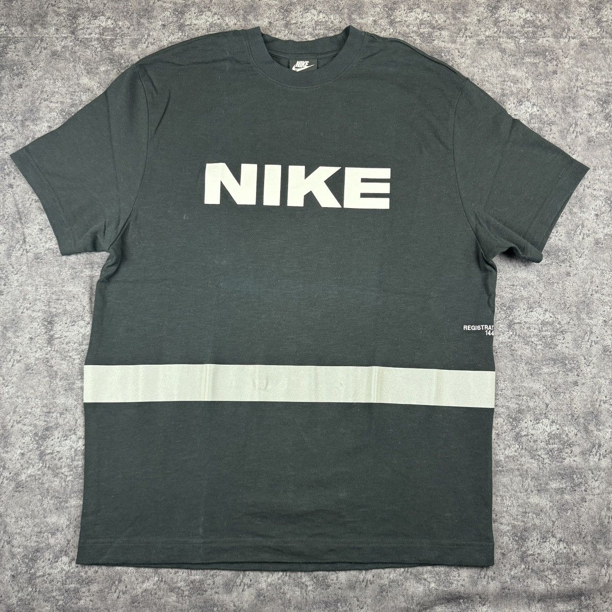 Nike Nike SAMPLE Logo Alphabet Printing Short Sleeve Black Size US M / EU 48-50 / 2 - 1 Thumbnail