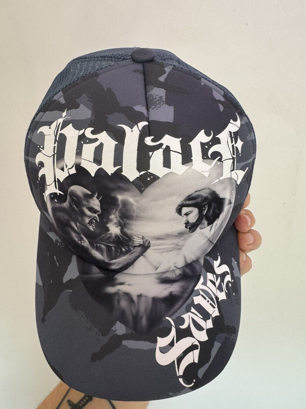 Palace Palace Saves Trucker Hat Size ONE SIZE - 3 Thumbnail