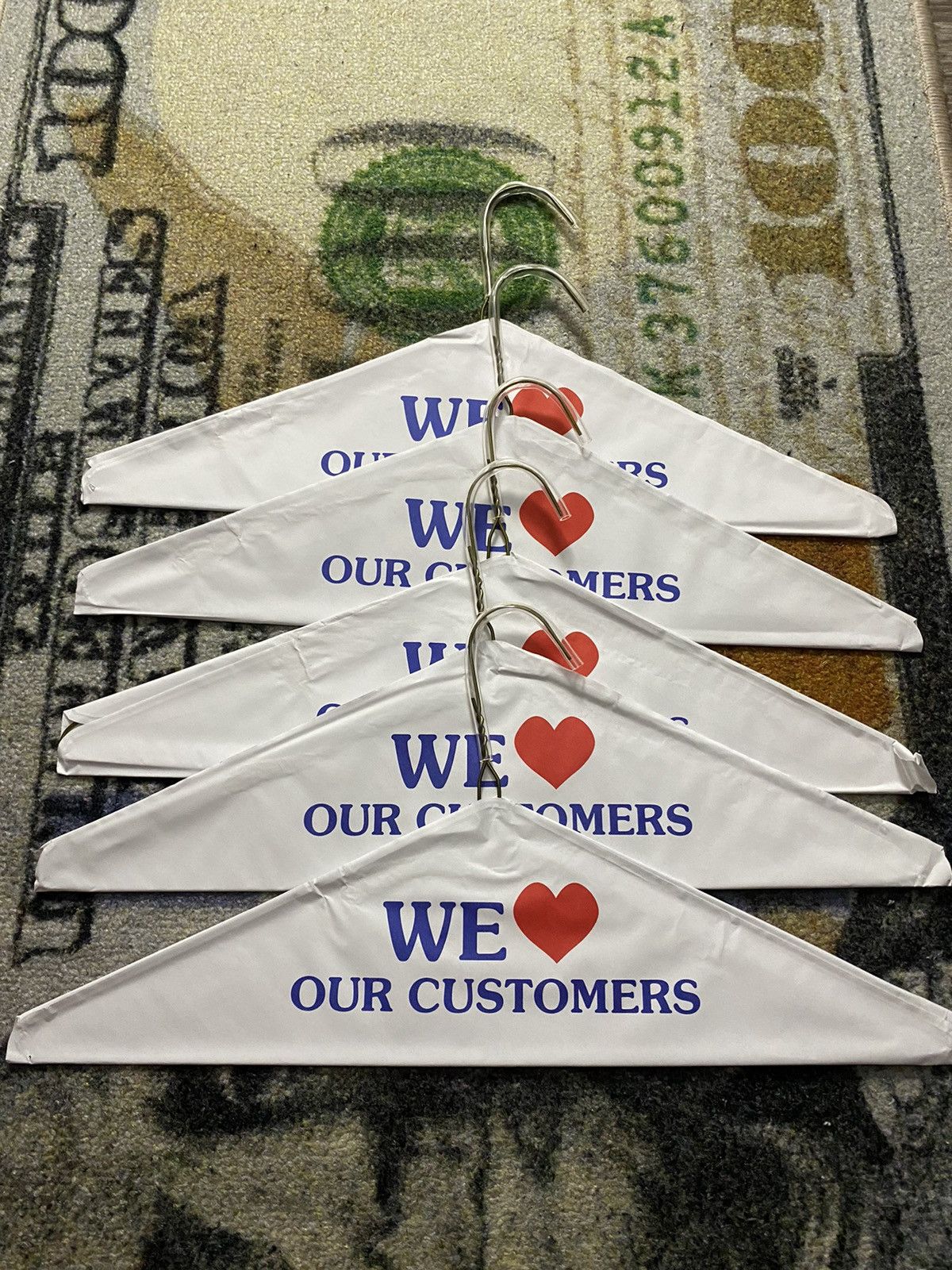 Supreme Supreme Box Logo Wire Hangers (Pack of 5) Size ONE SIZE - 2 Thumbnail