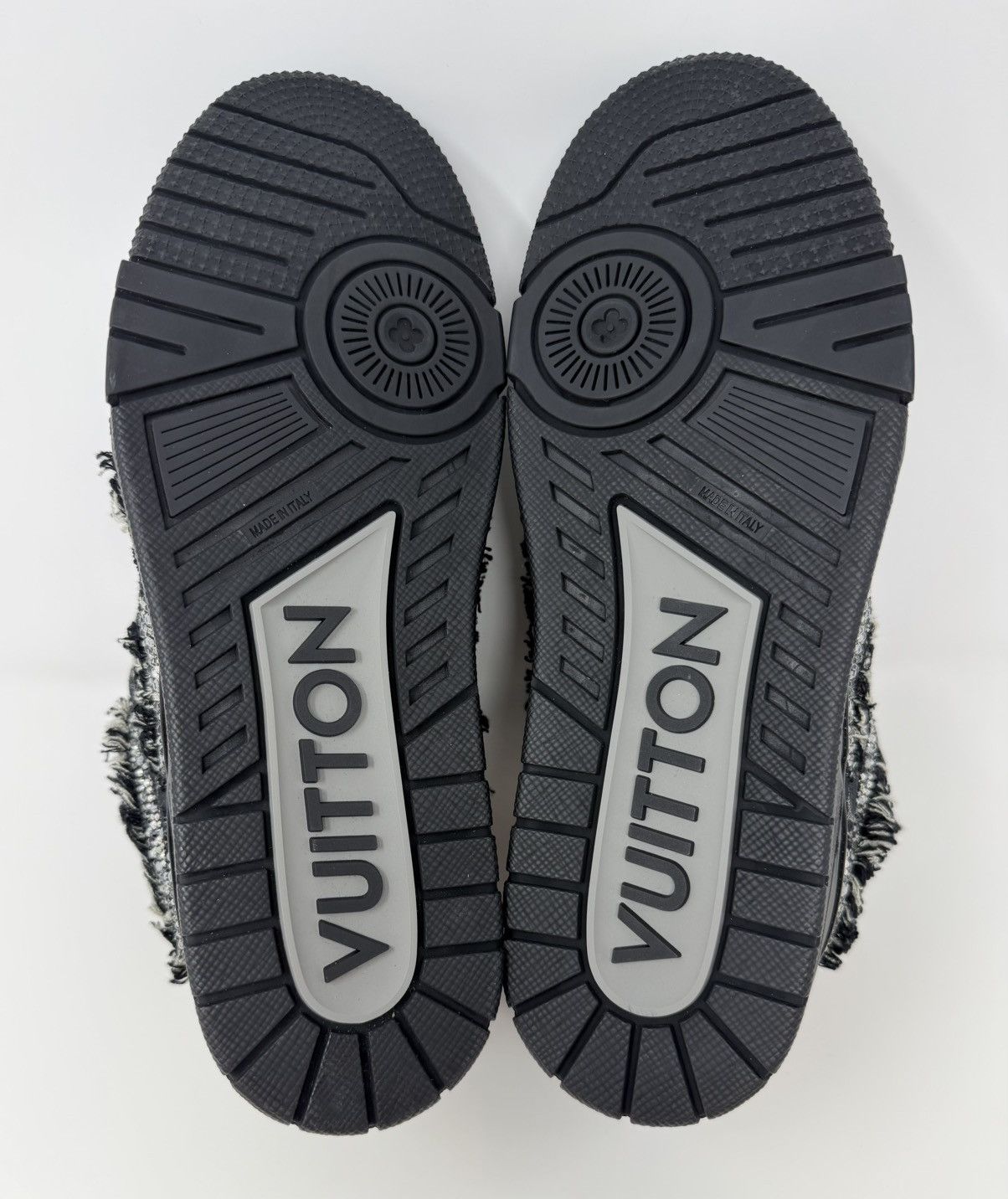 Louis Vuitton Louis Vuitton Skate Swarovski Black Monogram Trainer Size US 10 / EU 43 - 6 Thumbnail