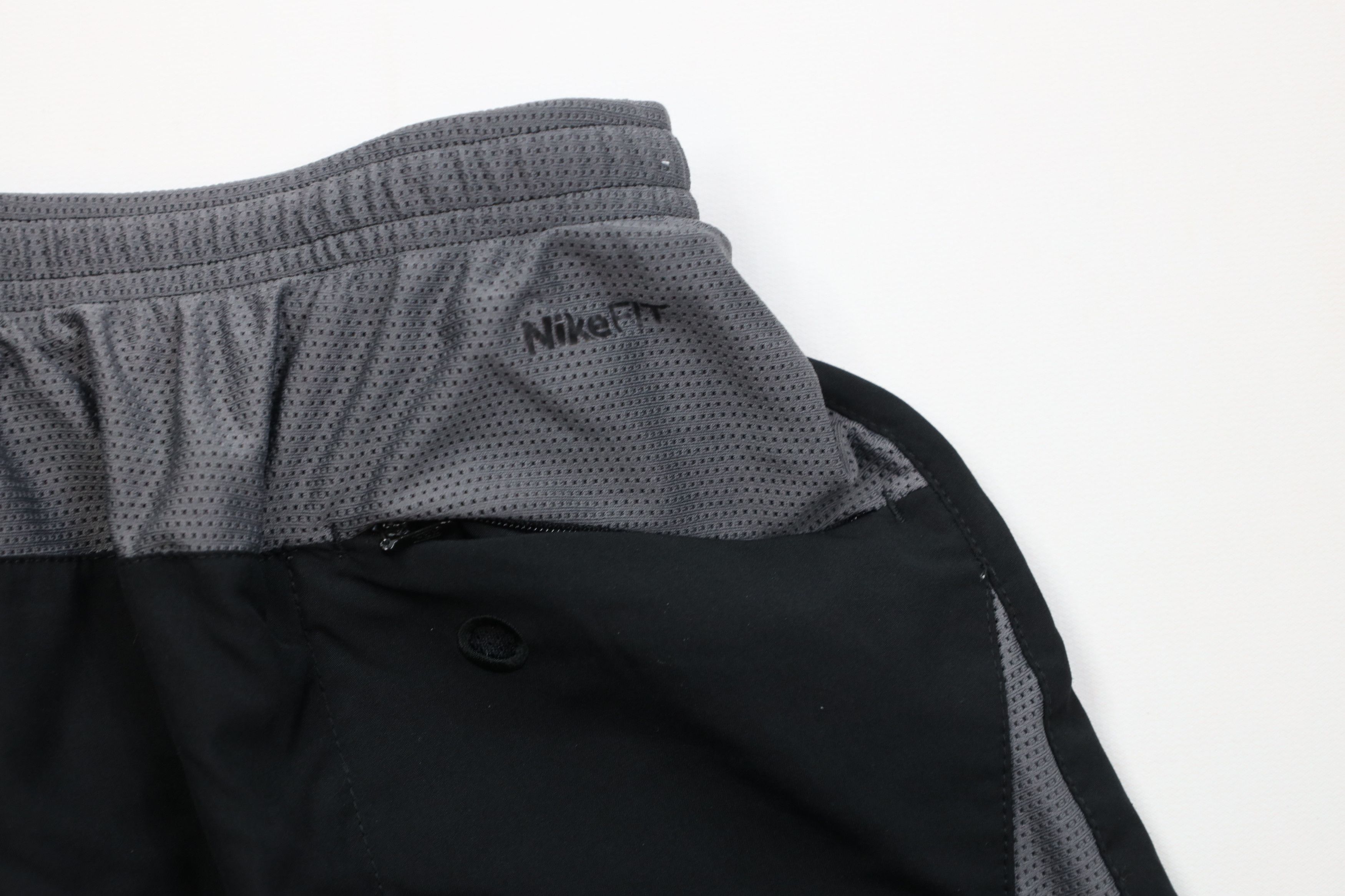 Nike Vintage Nike Scott Mini Swoosh Spandex Lined Running Shorts Size US 34 / EU 50 - 9 Thumbnail