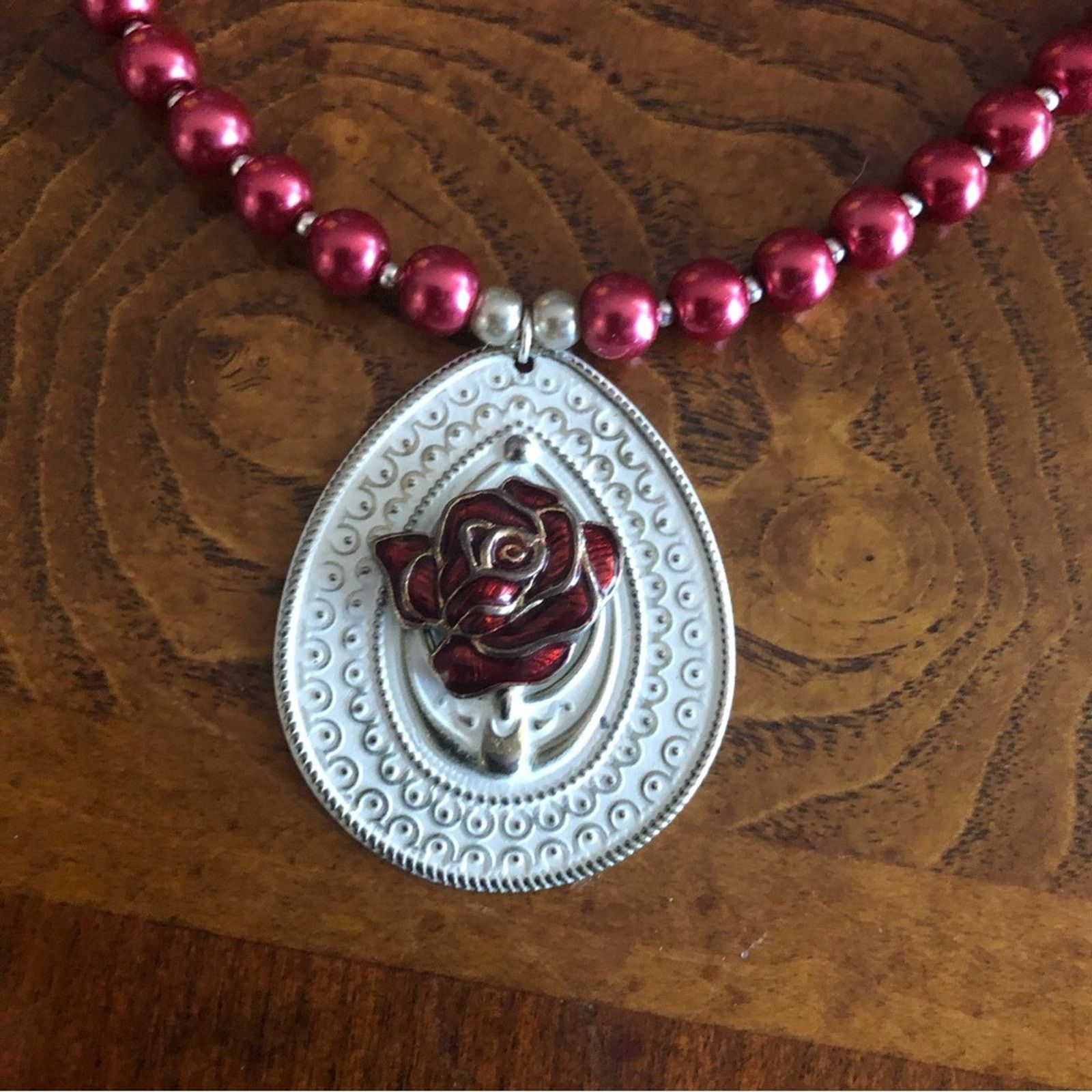 Handmade Handcrafted repurpose red rose filigree Pearl necklace Size ONE SIZE - 11 Thumbnail