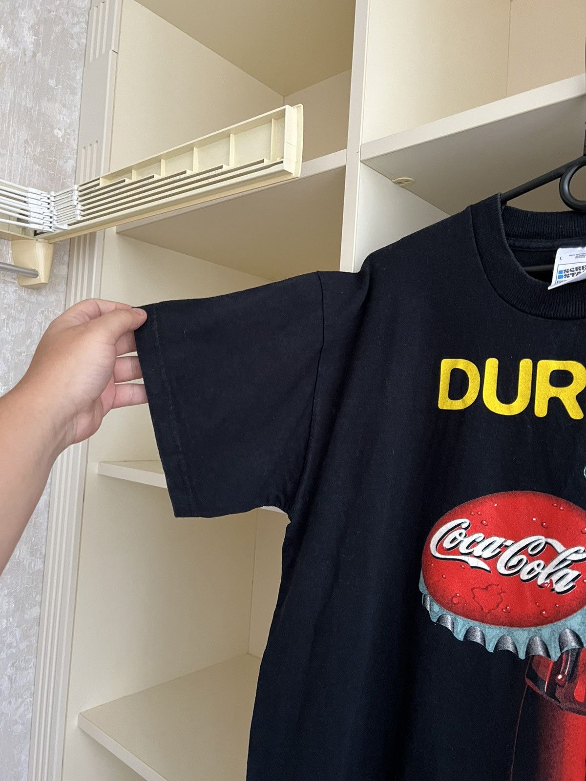 Coca Cola Vintage Coca Cola Tee T-Shirt Screen Stars Size US L / EU 52-54 / 3 - 12 Thumbnail