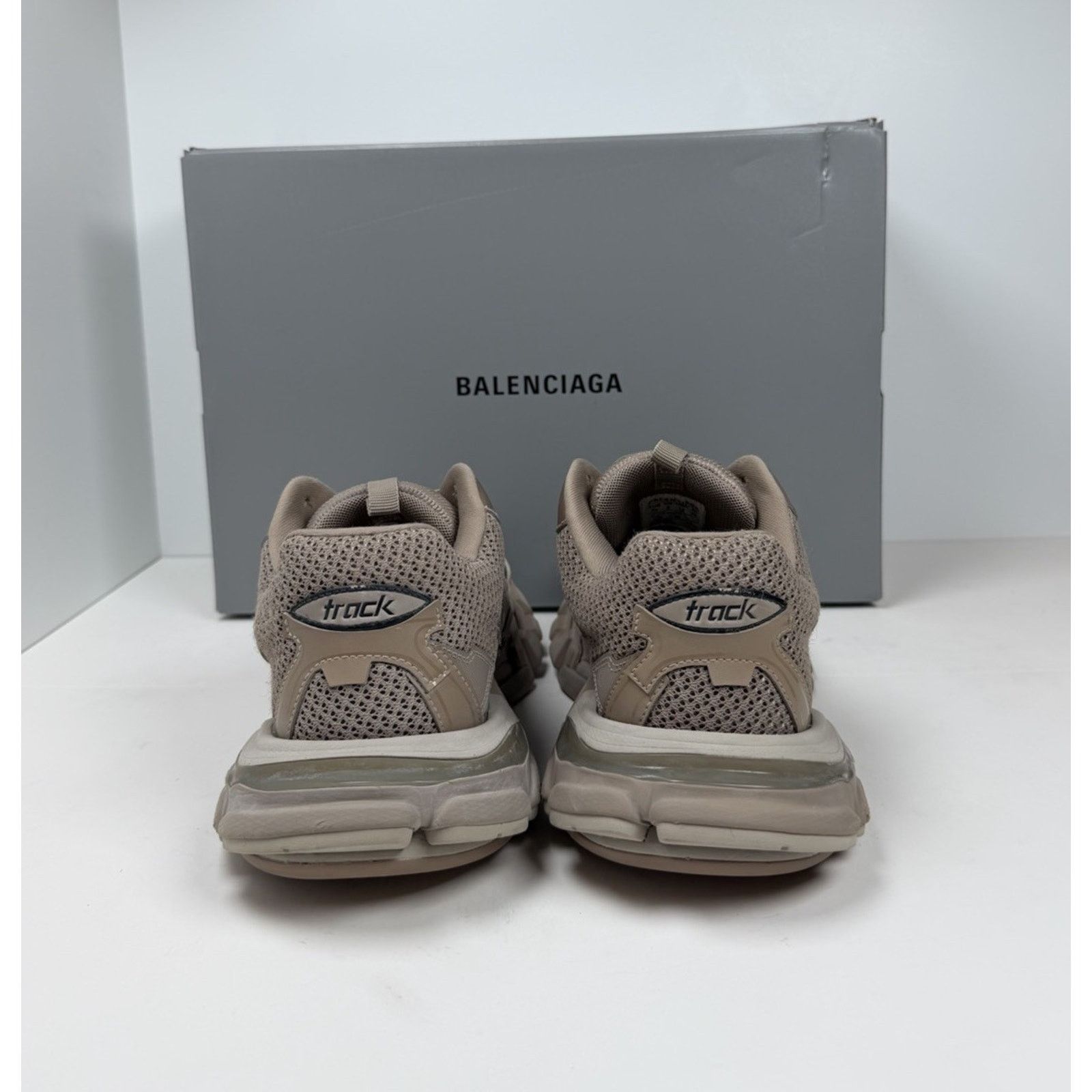 Balenciaga Size 42EU/9US - Balenciaga Track.3 Sneakers NEW Size US 9 / EU 42 - 4 Thumbnail