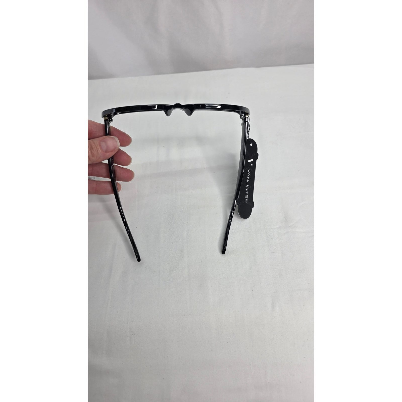 Other VANLINKER Trendy Polarized Black Cat Eye Sunglasses Size ONE SIZE - 8 Thumbnail