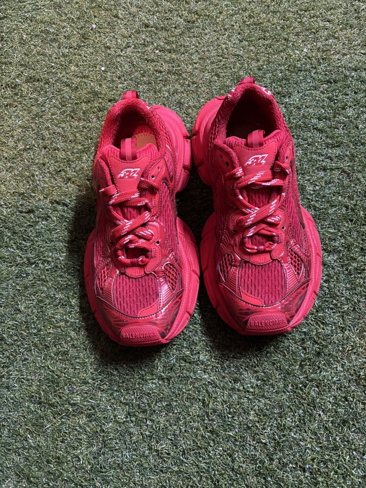 Balenciaga Balenciaga 3XL Red Size US 7 / EU 40 - 4 Thumbnail