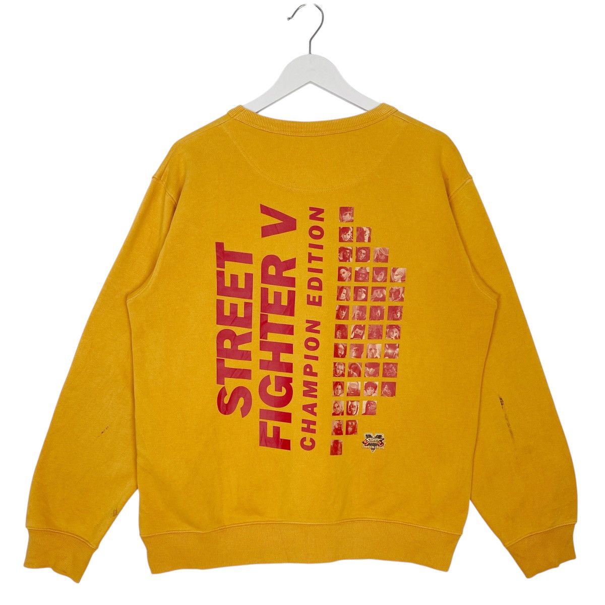 Vintage Vintage 90s Street Fighter V Sweatshirt Crewneck Yellow Size US L / EU 52-54 / 3 - 5 Thumbnail