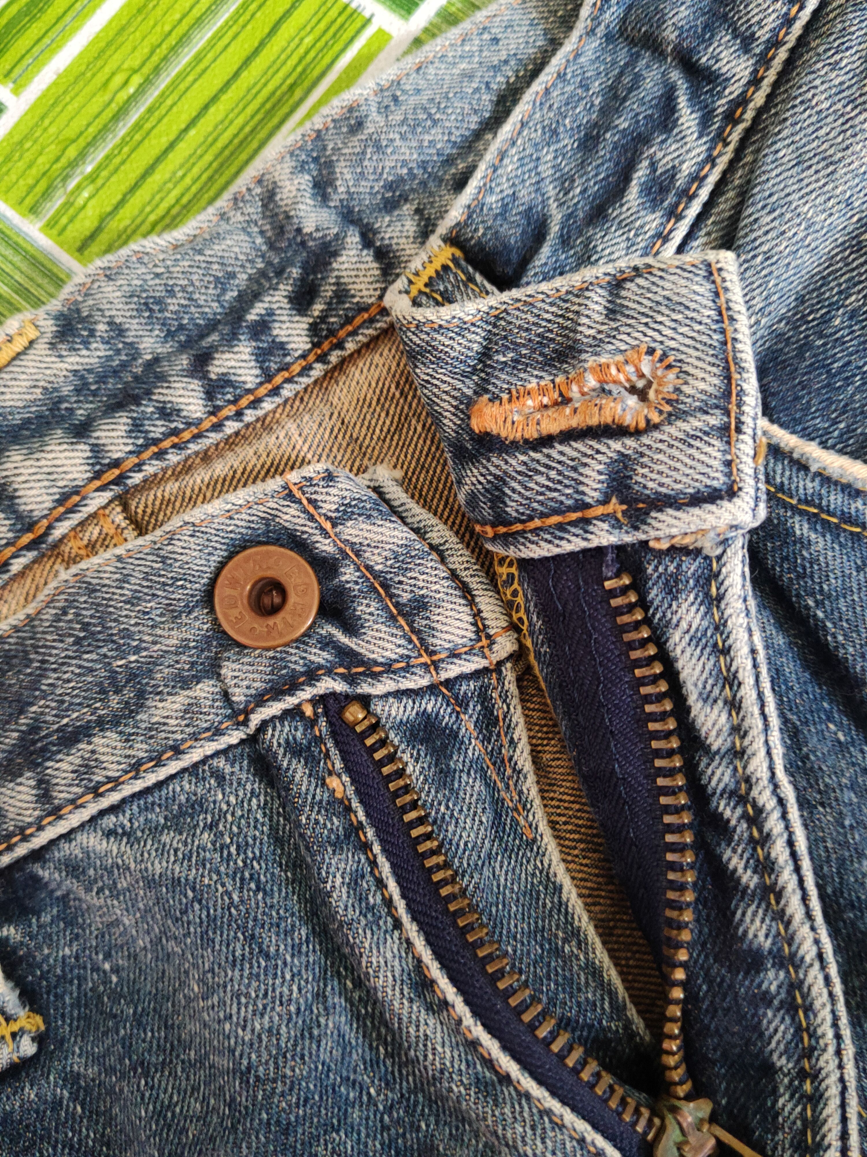 Edwin Edwin Dark Blue Faded distressed ripped jeans Denim #S1607 Size US 31 - 14 Thumbnail