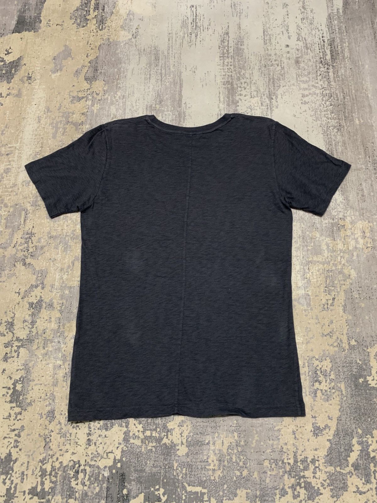 Undercover × Uniqlo UNIQLO x UNDERCOVER UU Big Logo T-Shirt Jun Takahashi Size US M / EU 48-50 / 2 - 4 Thumbnail