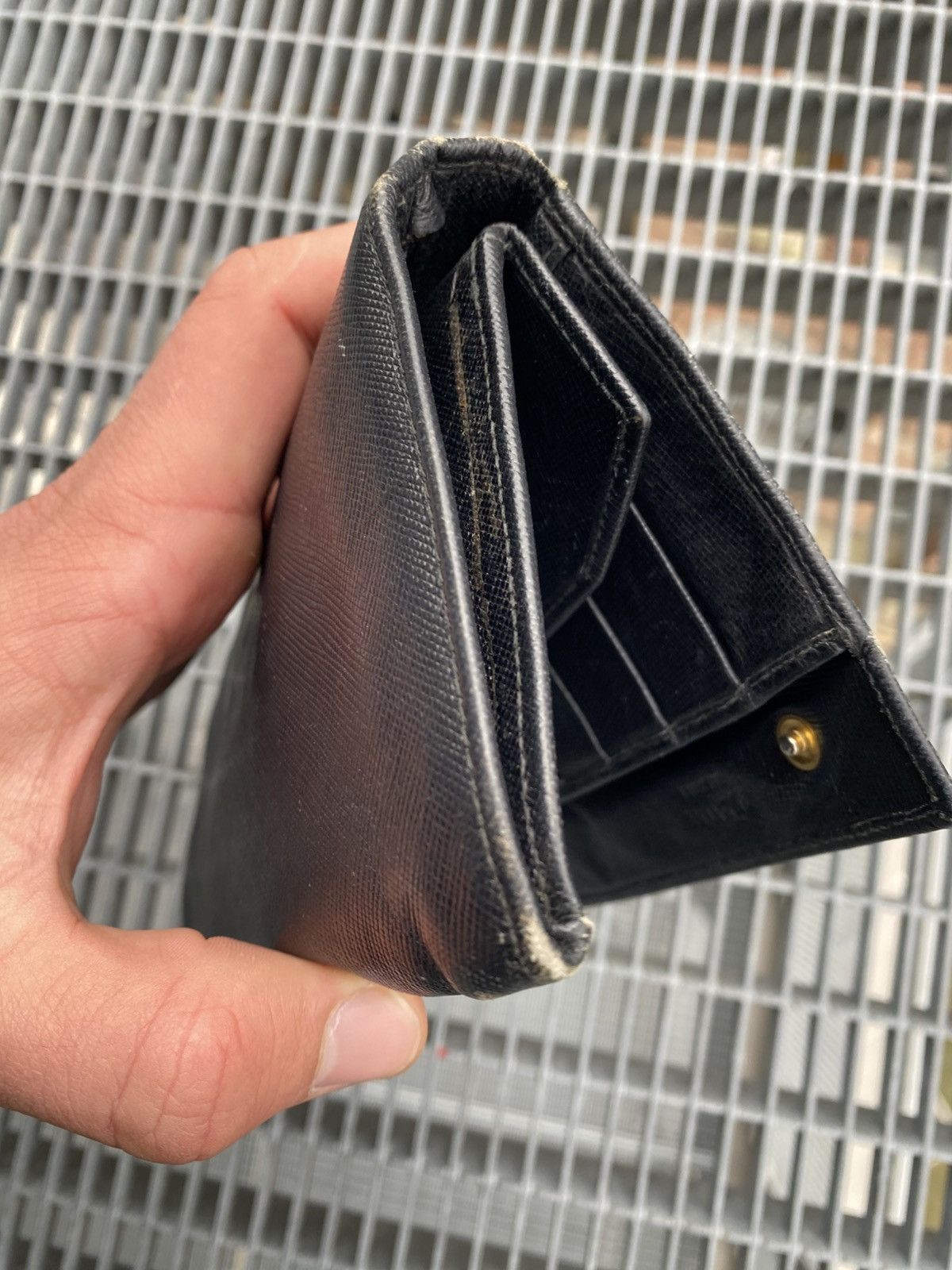 Prada Prada Metal Logo Leather Wallet Size ONE SIZE - 16 Thumbnail