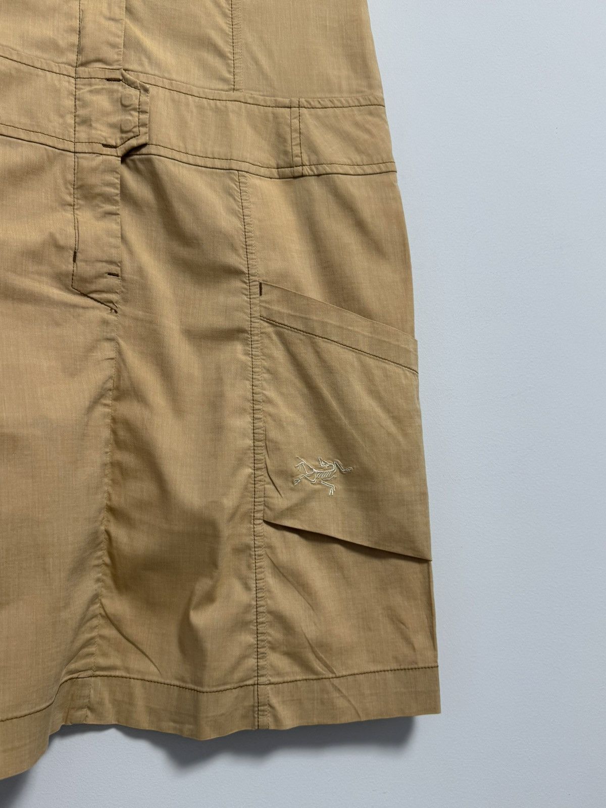 Arc'teryx Women’s Arc’teryx Zip Dreses Short Sleeve Travel Size 8 Size M / US 6-8 / IT 42-44 - 4 Thumbnail