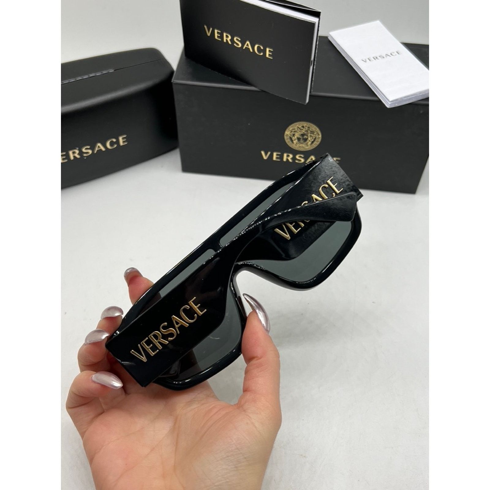 Versace NEW Versace VE4439 Mask Sunglasses in Black $414 Size ONE SIZE - 5 Thumbnail