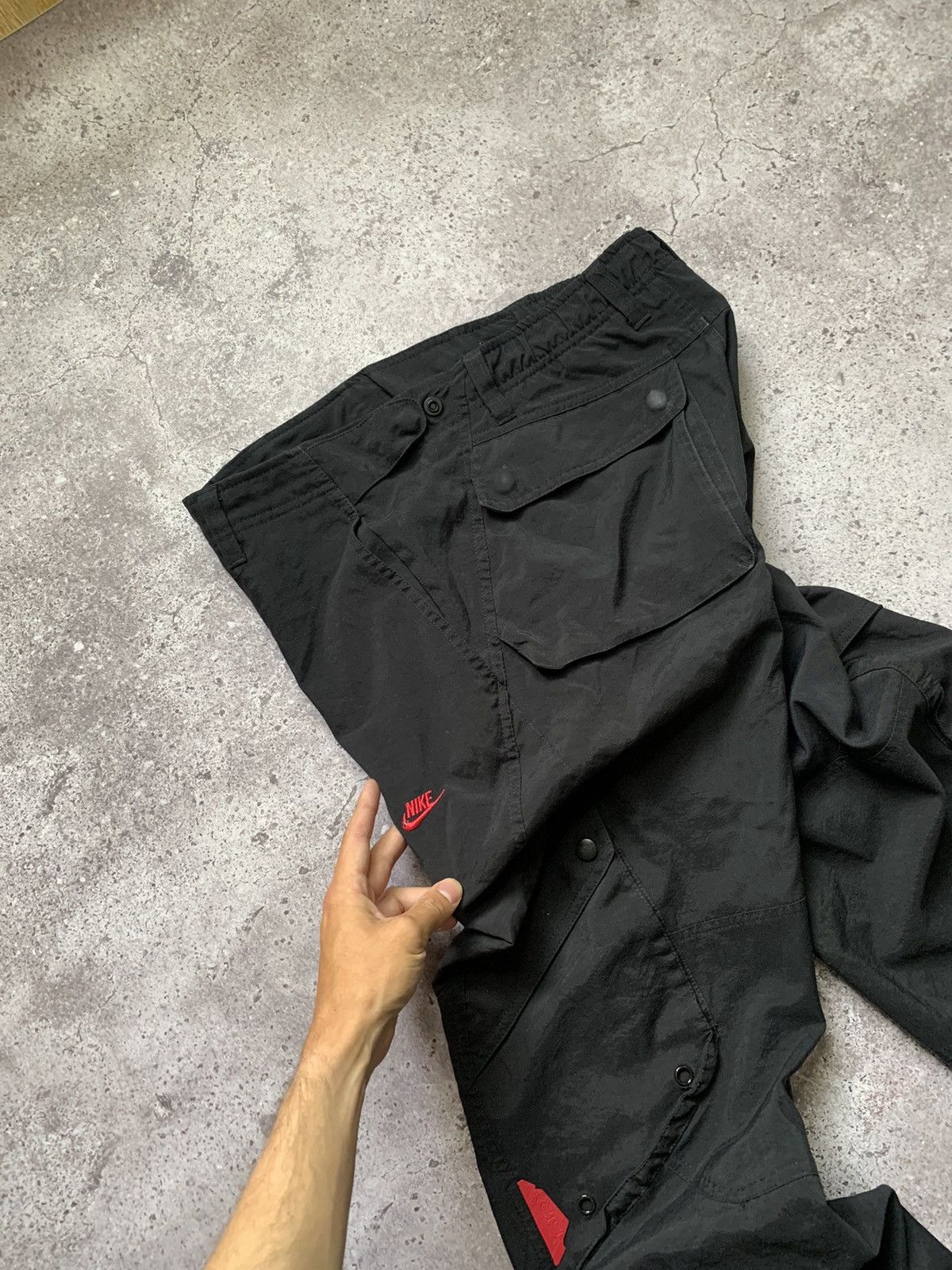 Nike × Vintage Nike Track Cargo Pants Baggy Vintage Gorpcore Drill Joggers Size US 30 / EU 46 - 2 Thumbnail