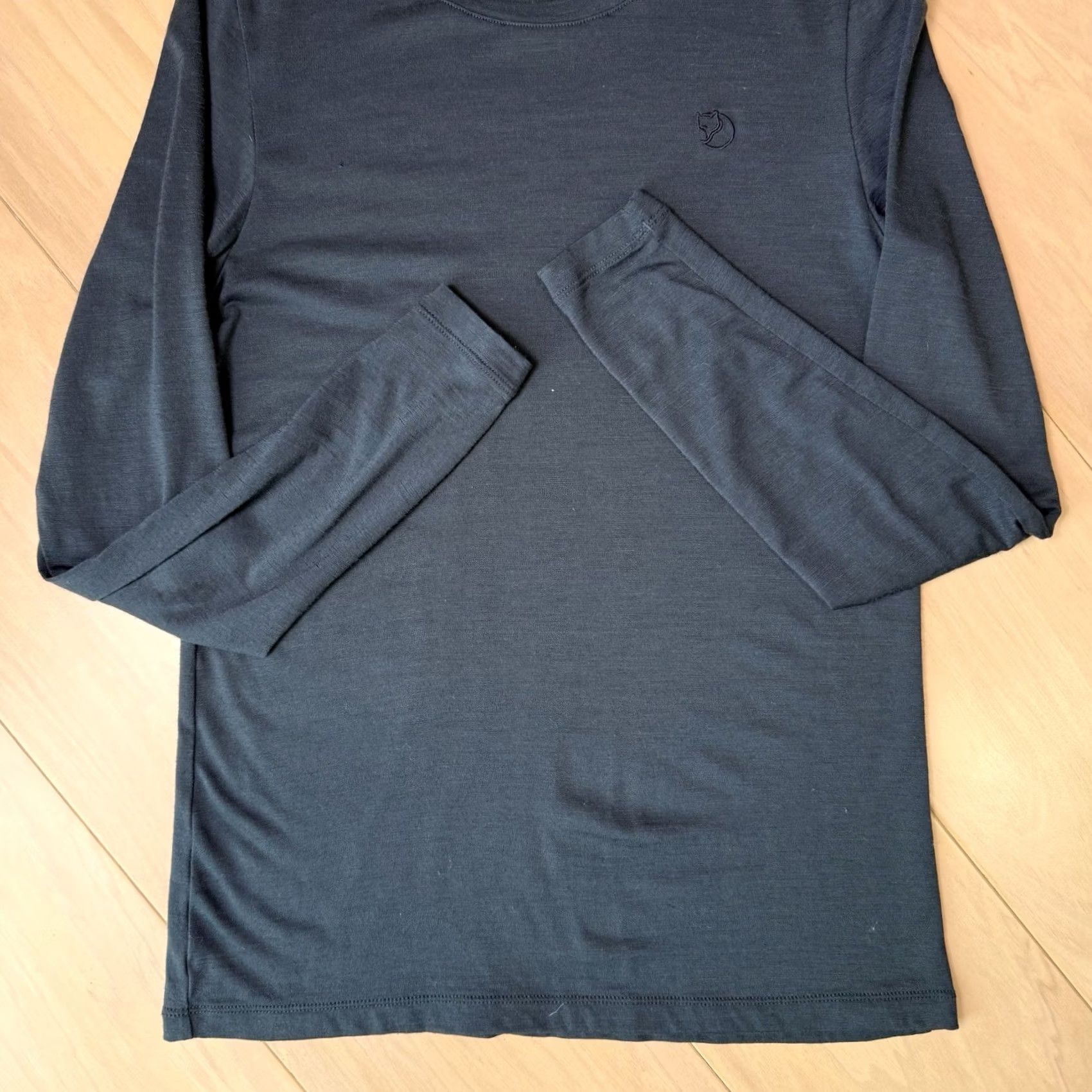 Vintage Fjallraven Merino Wool Shirt Women's XS Blue Long Sleeve Outdoor Hiking Outdoors Size XS / US 0-2 / IT 36-38 - 7 Thumbnail