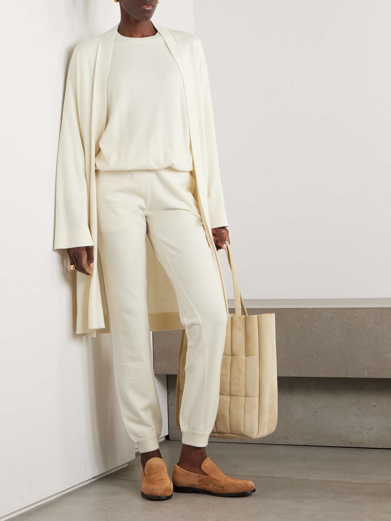 Loro Piana o1w1db10825 FAO4531 Cocooning Sweater in White Size M / US 6-8 / IT 42-44 - 3 Thumbnail