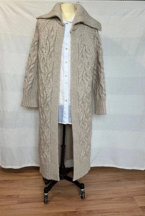 Zara Long Sweater coat Cardigan Beige Thick oversize cozi Size L / US 10 / IT 46 - 2 Thumbnail