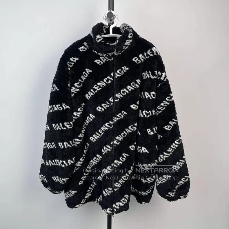 Balenciaga Balenciaga Black teddy bear Logo all-over print loose zipp Size XXS / US 00 / IT 34 - 1 Thumbnail