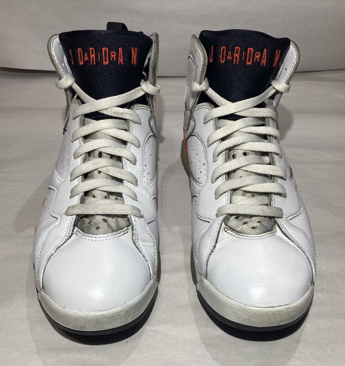 Jordan Brand Air Jordan 7 “White Infrared” 2022 Authentic Size 10.5 Mens Size US 10.5 / EU 43-44 - 2 Thumbnail
