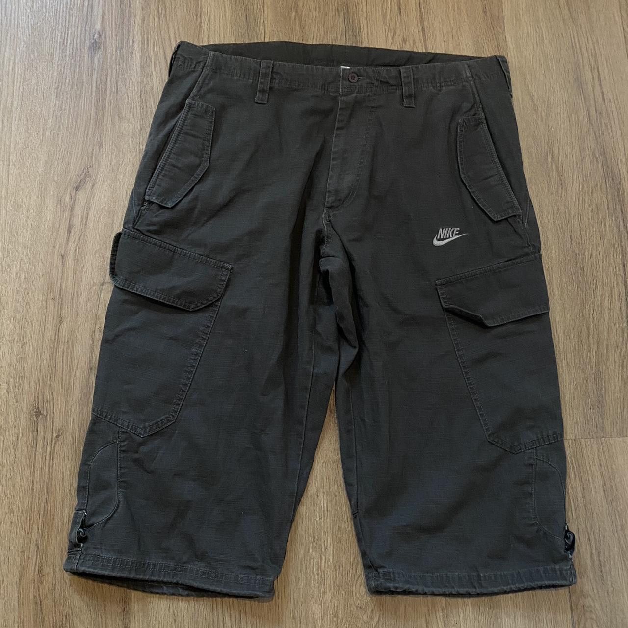 Nike Nike Khaki Green cargo shorts #skater Size US XL / EU 56 / 4 - 1 Thumbnail