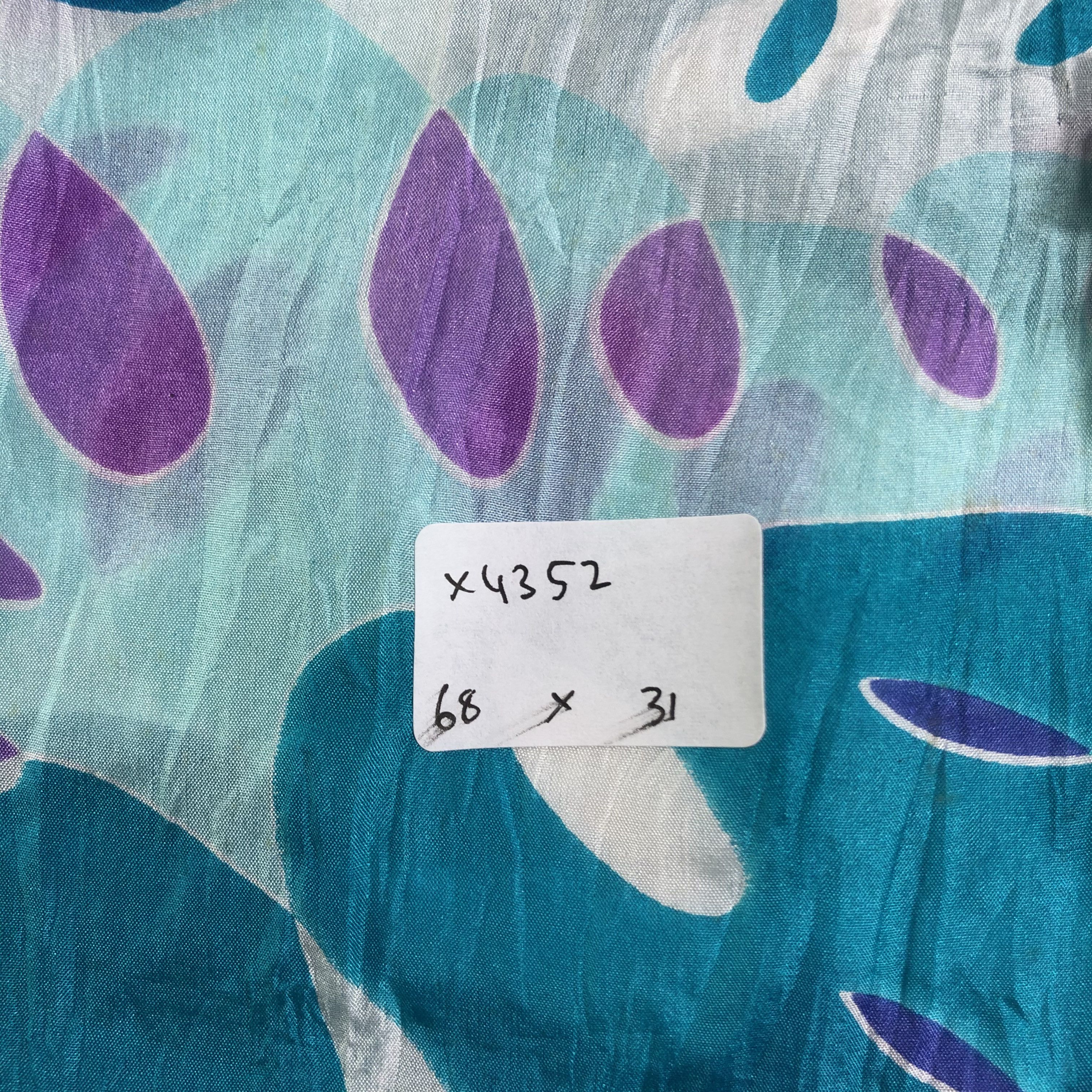 Vintage Vintage Italca of Italy Silk Scarf Size ONE SIZE - 7 Thumbnail