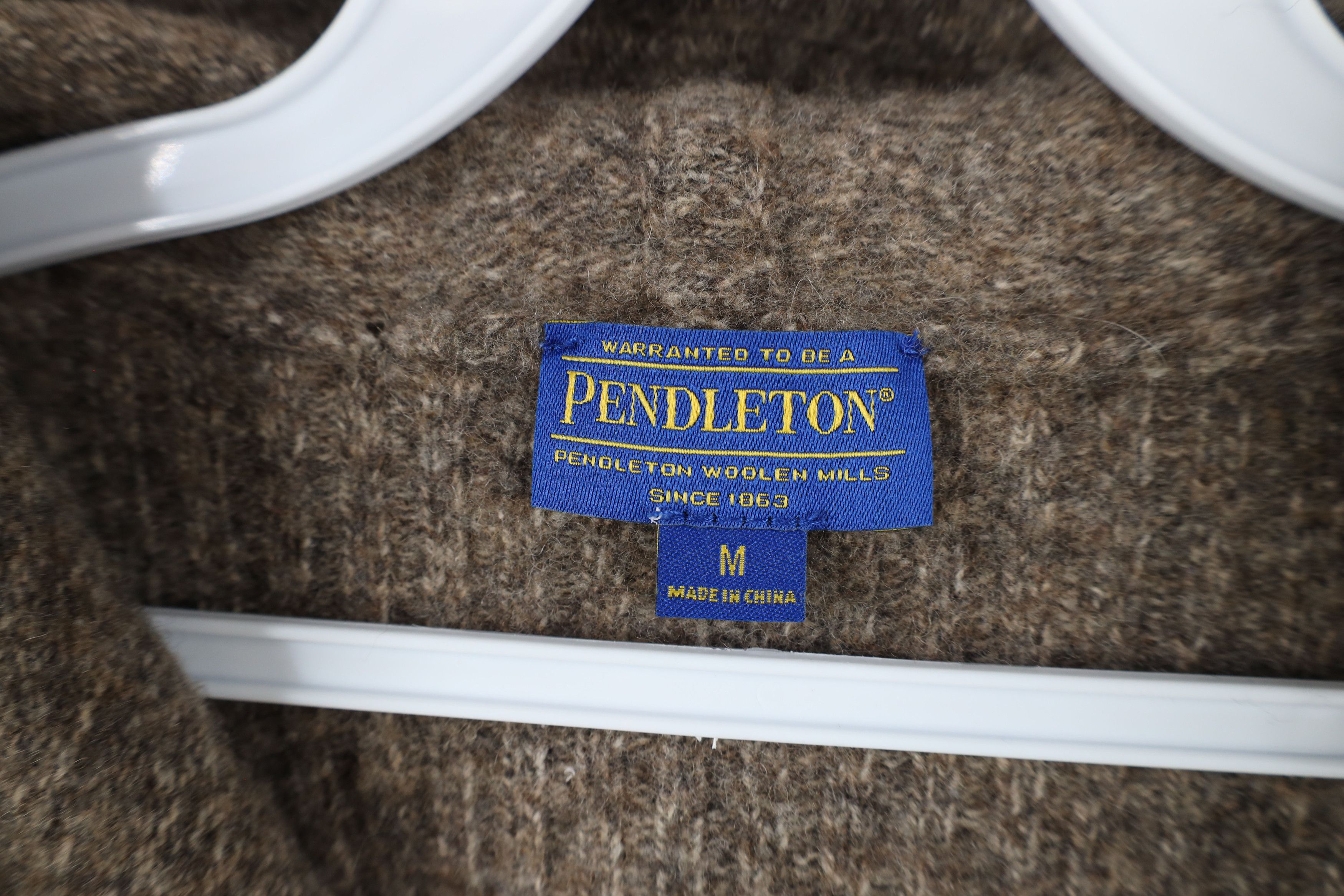 Pendleton × Vintage Vintage Pendleton Full Button Hooded Cardigan Sweater Size M / US 6-8 / IT 42-44 - 8 Thumbnail