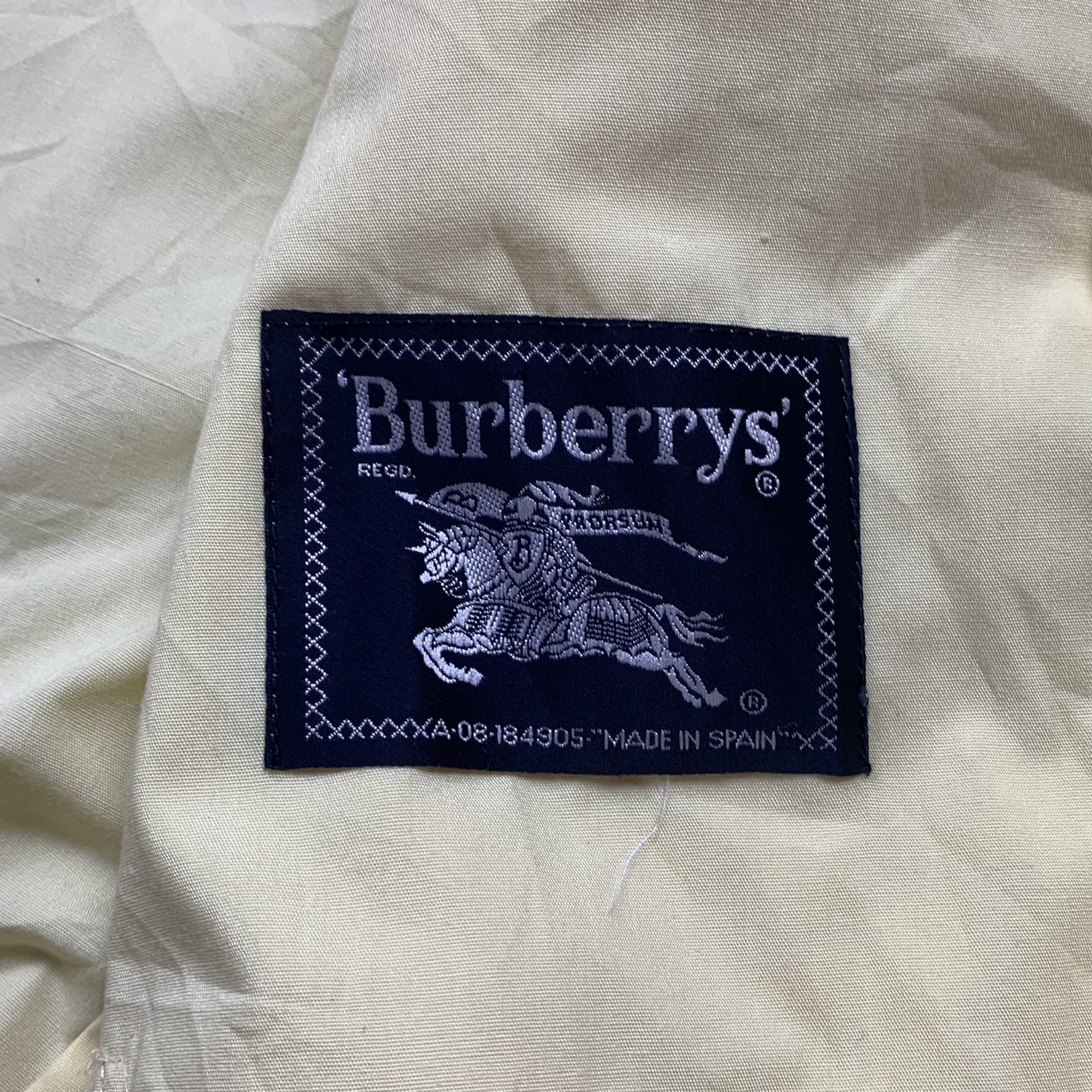 Burberry Vintage Burberry Jacket Size US M / EU 48-50 / 2 - 7 Thumbnail