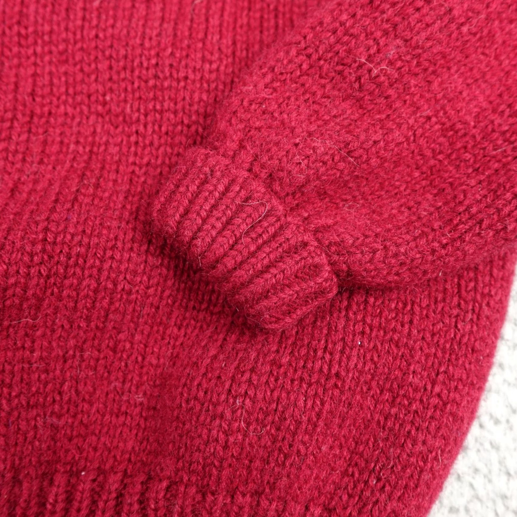 Gap VINTAGE Gap Sweater Mens Small Red Burgundy Wool Argyle Crewneck Knit 90s Size US S / EU 44-46 / 1 - 6 Thumbnail