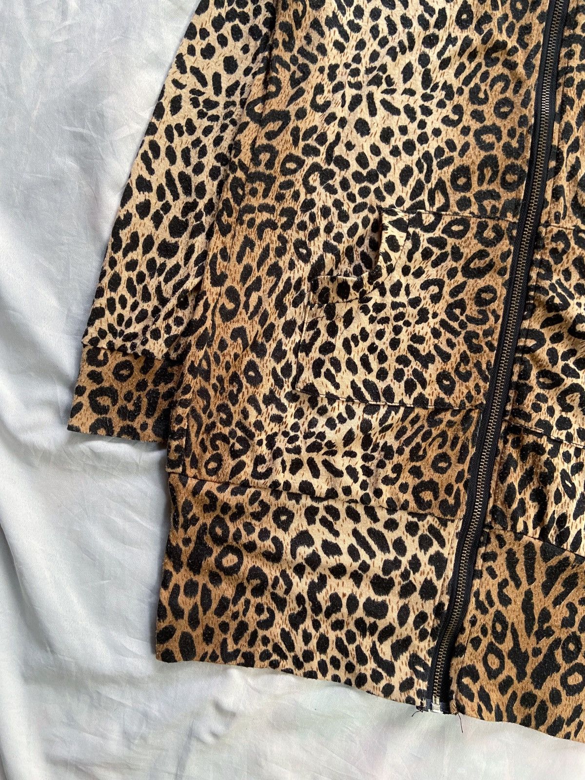 Japanese Brand JAPANESE LEOPARD PATTERN UKNOW BRAND Size US M / EU 48-50 / 2 - 5 Thumbnail