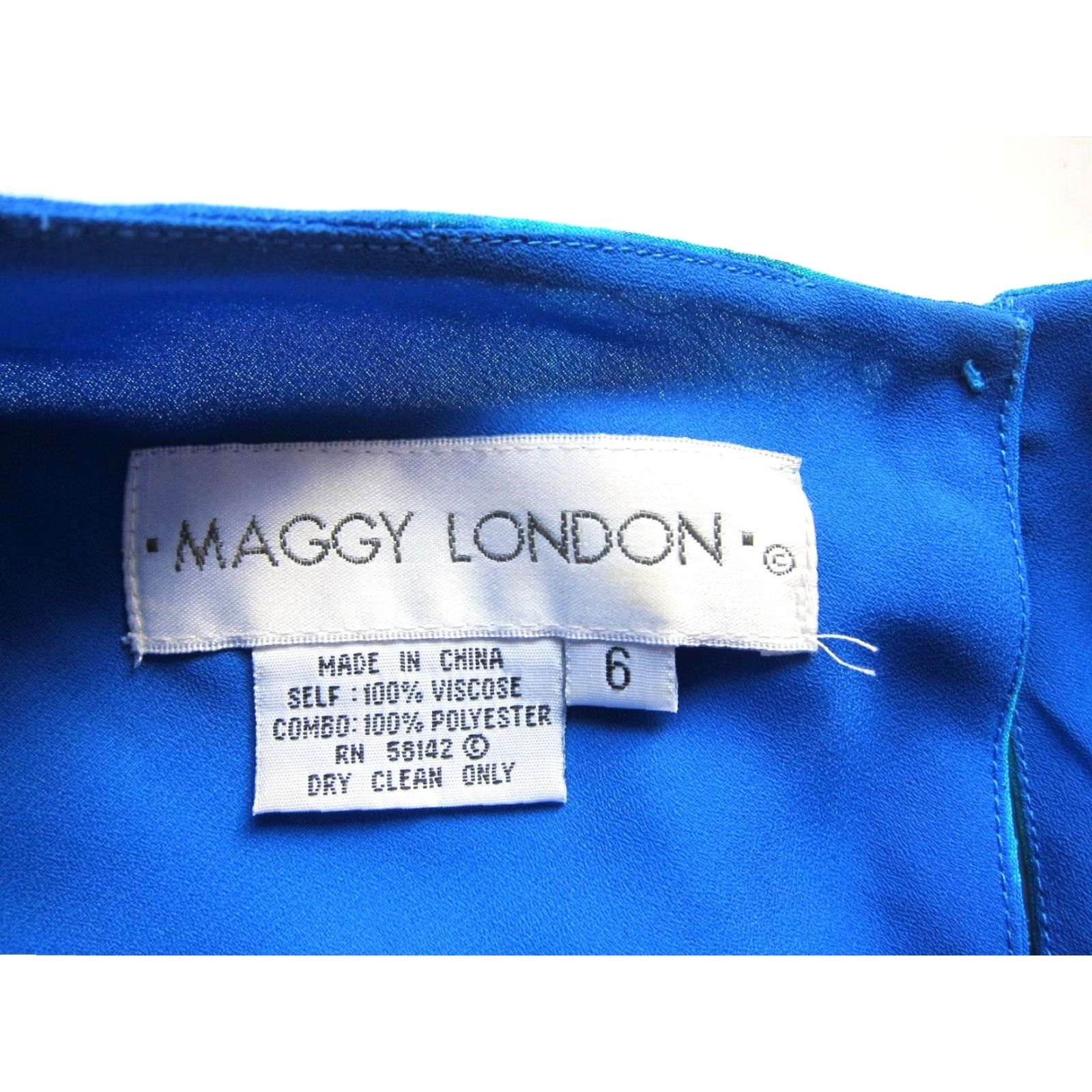 MAGGY LONDON VINTAGE Maggy London Dress Women 6 Blue Green 100% Rayon Short Sleeve Midi Shift Shirt/ Dress (Dress Length: Midi) Size 28" / US 6 / IT 42 - 3 Thumbnail