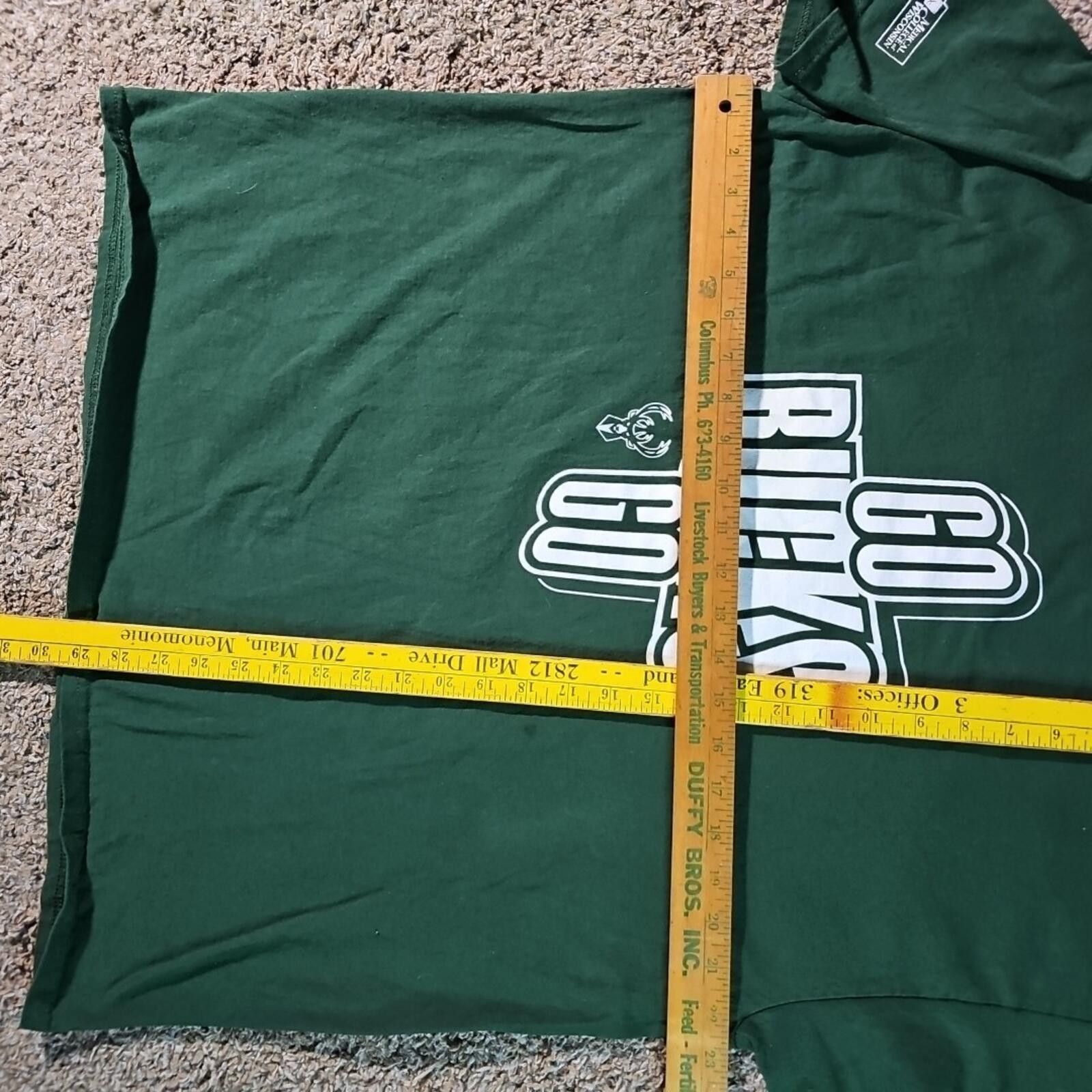 Fruit Of The Loom Go Bucks Go XL milwaukee Bucks Tshirt Size ONE SIZE - 5 Thumbnail
