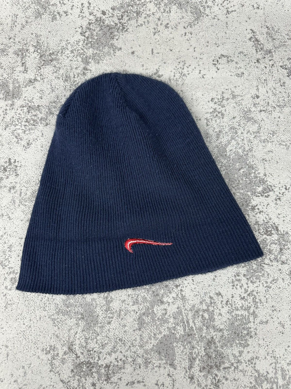 Nike Vintage Nike Beanie Navy Blue Red Swoosh Logo Knit Cap Size ONE SIZE - 5 Thumbnail