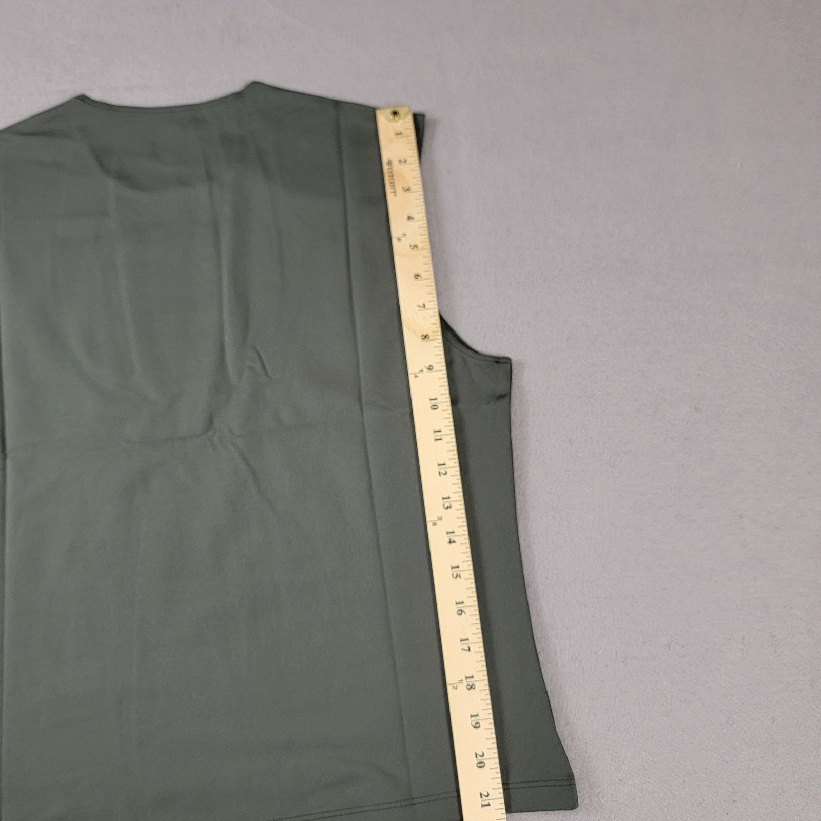 Gap Yzy xGAP Sleeveless Tank Dk Green Sz XL New Size US XL / EU 56 / 4 - 8 Thumbnail