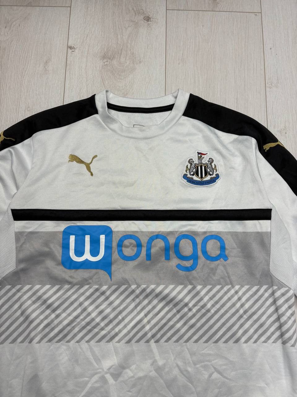 Puma Newcastle United Puma 2015/16 Long Sleeve Soccer Jersey - S Size US S / EU 44-46 / 1 - 2 Thumbnail