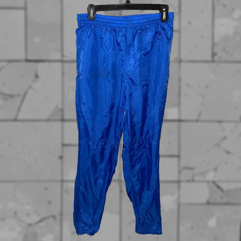 Nike Nike Athletic Pants Mens Track Pants Nylon Blue M Regular Inseam 32 Hiking Athletic Wear Size US 31 - 1 Thumbnail