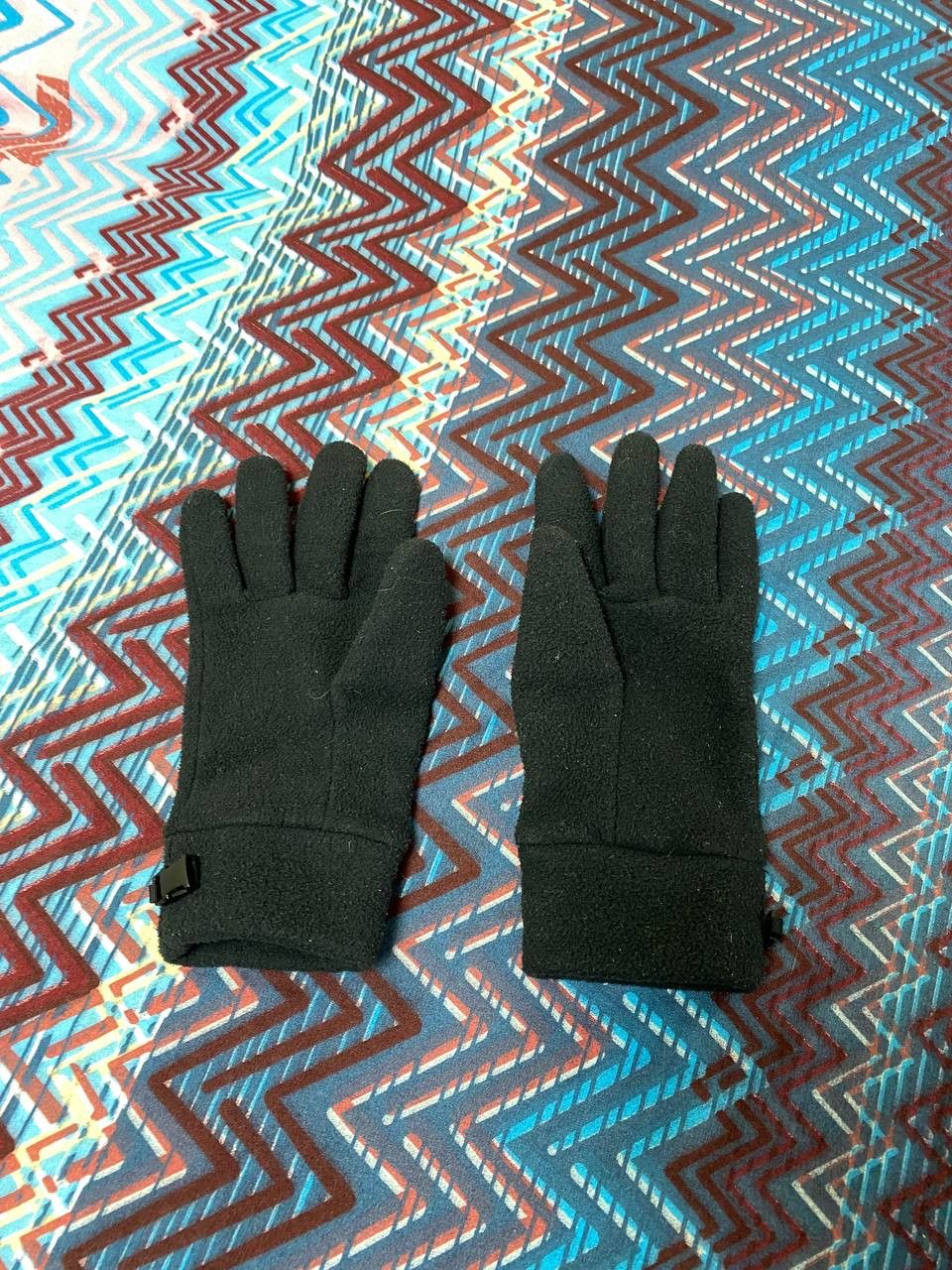 Berghaus Vintage black gloves Berghaus logo Streetwear Y2K Size ONE SIZE - 10 Thumbnail