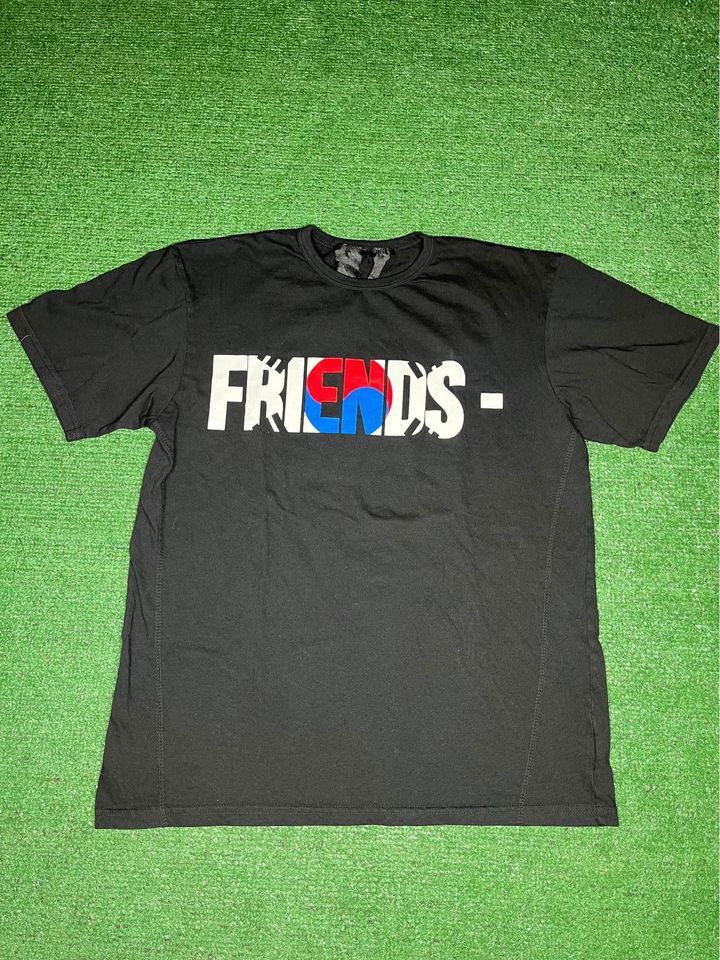 image of Vlone Korea Friends T-Shirt Size S in Black, Men's