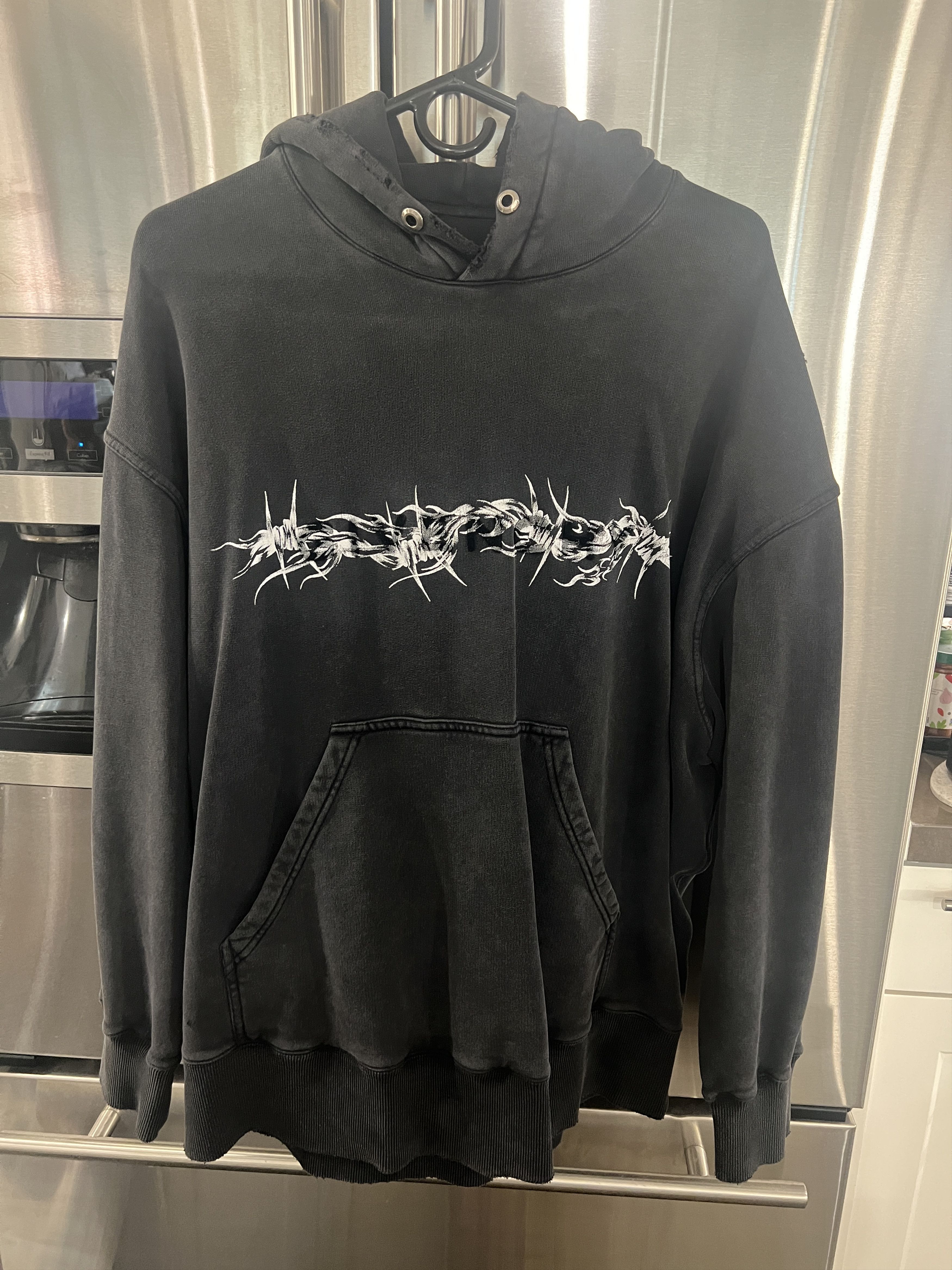 Givenchy Givenchy Barbed Wire Black Hoodie Size US S / EU 44-46 / 1 - 1 Thumbnail