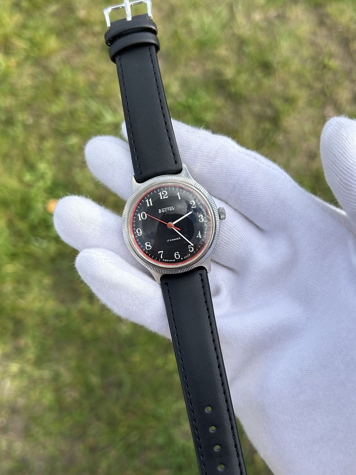 Vintage Vintage Watch Vostok USSR Soviet Mechanical Wristwatch 1980s Size ONE SIZE - 18 Thumbnail