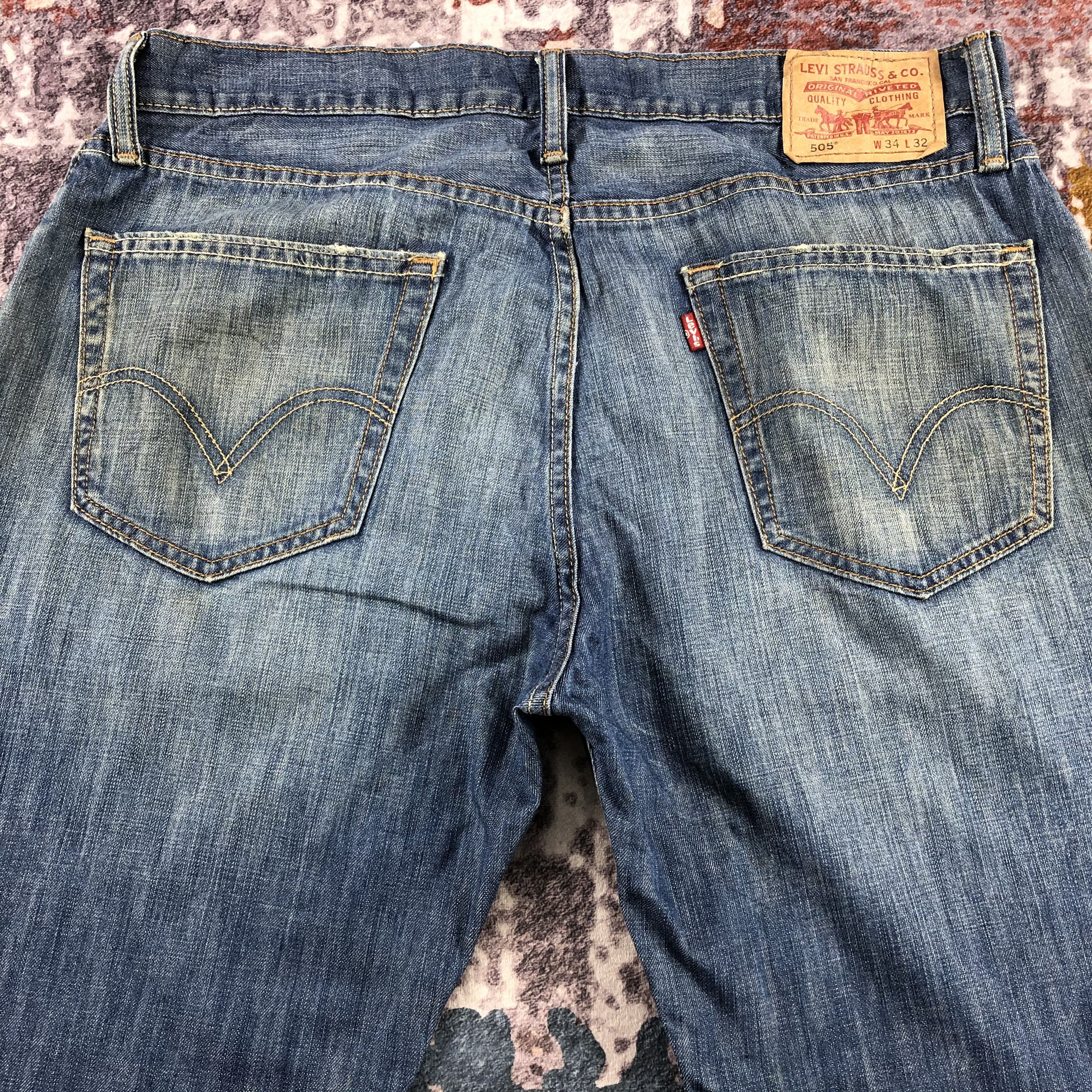 Levi's × Vintage Vintage Blue Wash Levis 505 Jeans-JM3153 Size US 37 - 5 Thumbnail