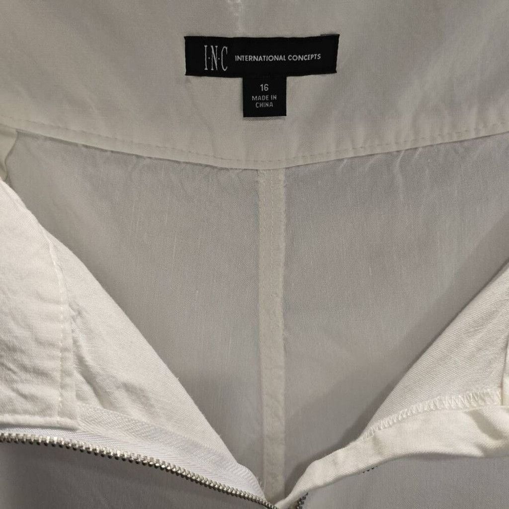 I.N.C INC. LinenRayon Capri Zipper Front, Frayed Hem & waist Size 38" / US 16 / IT 52 - 6 Thumbnail