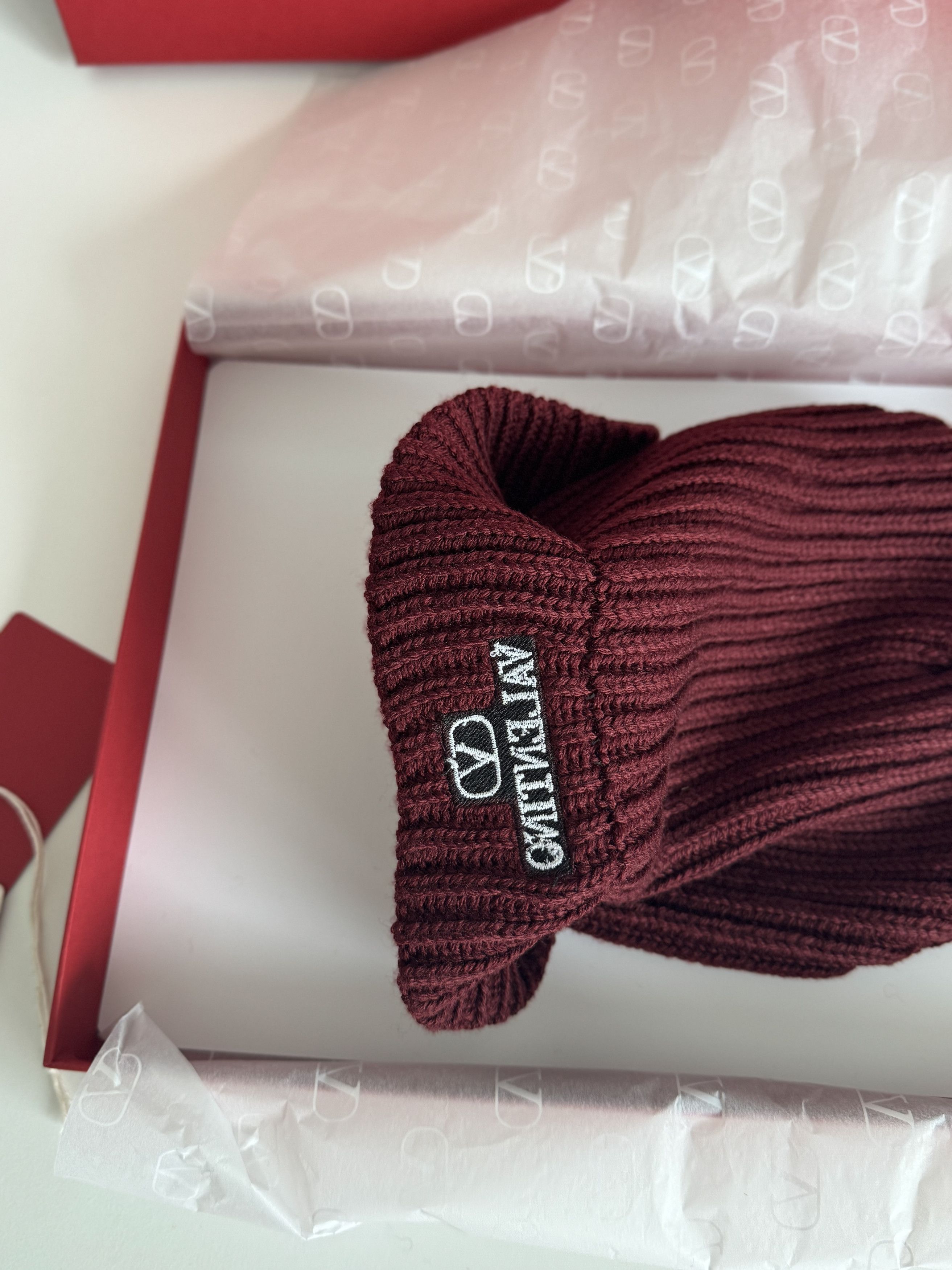 Valentino VALENTINO HAT | BURGUDNY | NEW Size ONE SIZE - 4 Thumbnail