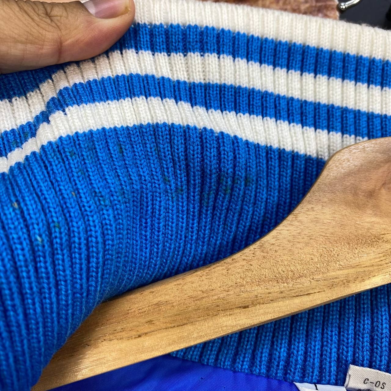 Adidas VINTAGE ADIDAS JAPAN NYLON BLUE STRIPED COLLAR HIDDEN HOOD Size US L / EU 52-54 / 3 - 17 Thumbnail