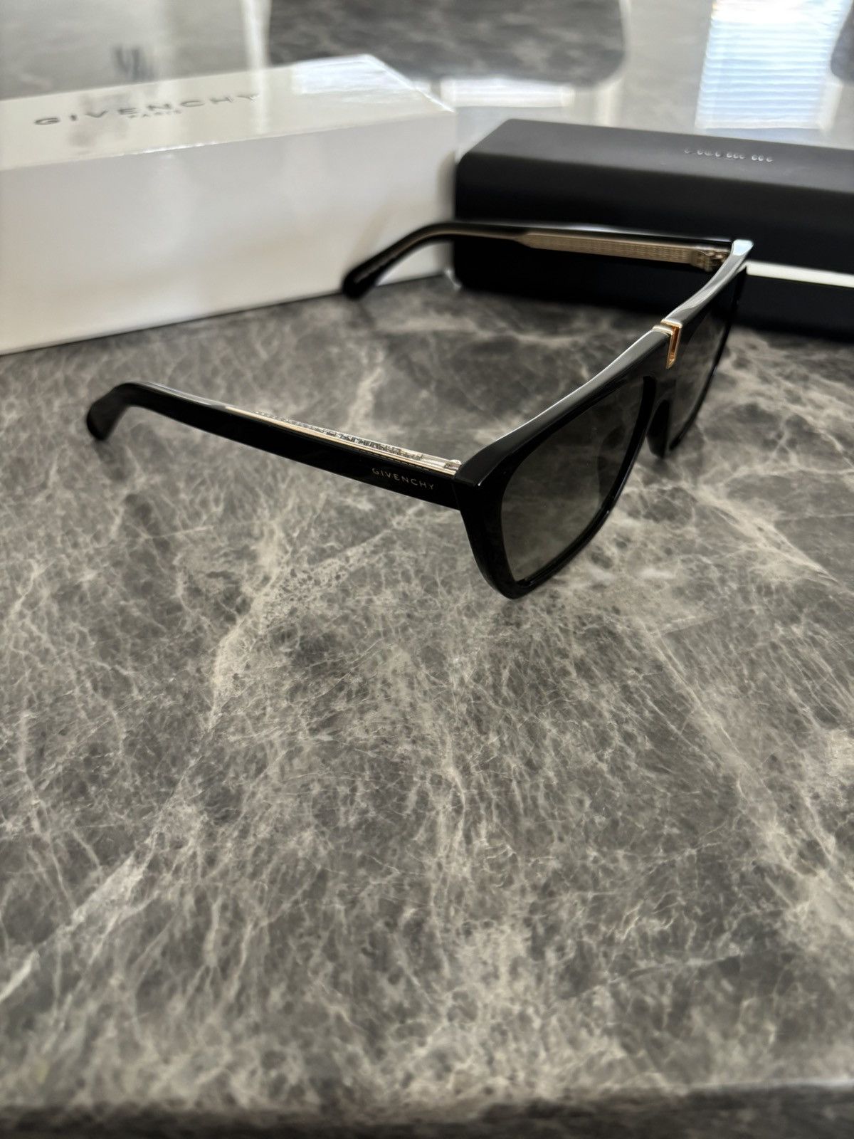 Givenchy Givenchy Sunglasses Size ONE SIZE - 5 Thumbnail