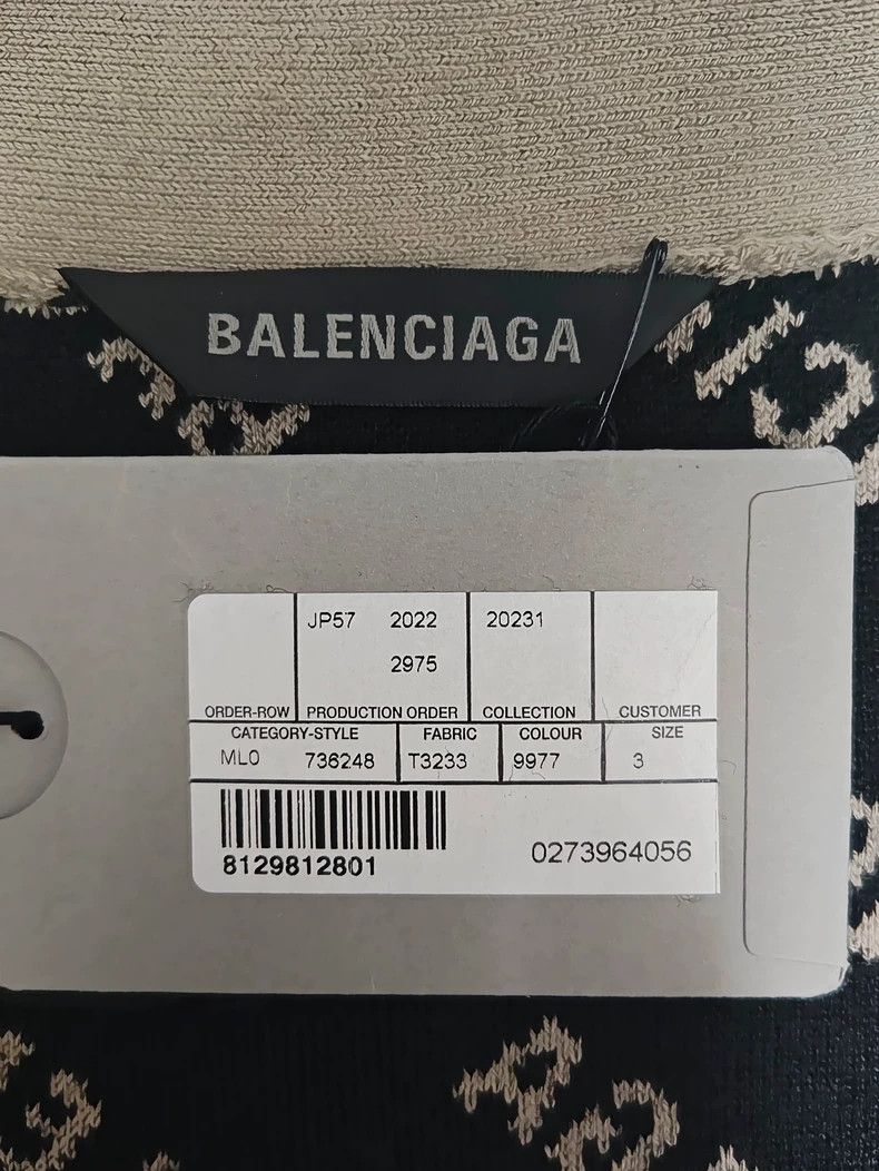 Balenciaga Balenciaga size 3 All-over alphabet knit sweater cardigan j Size US M / EU 48-50 / 2 - 4 Thumbnail