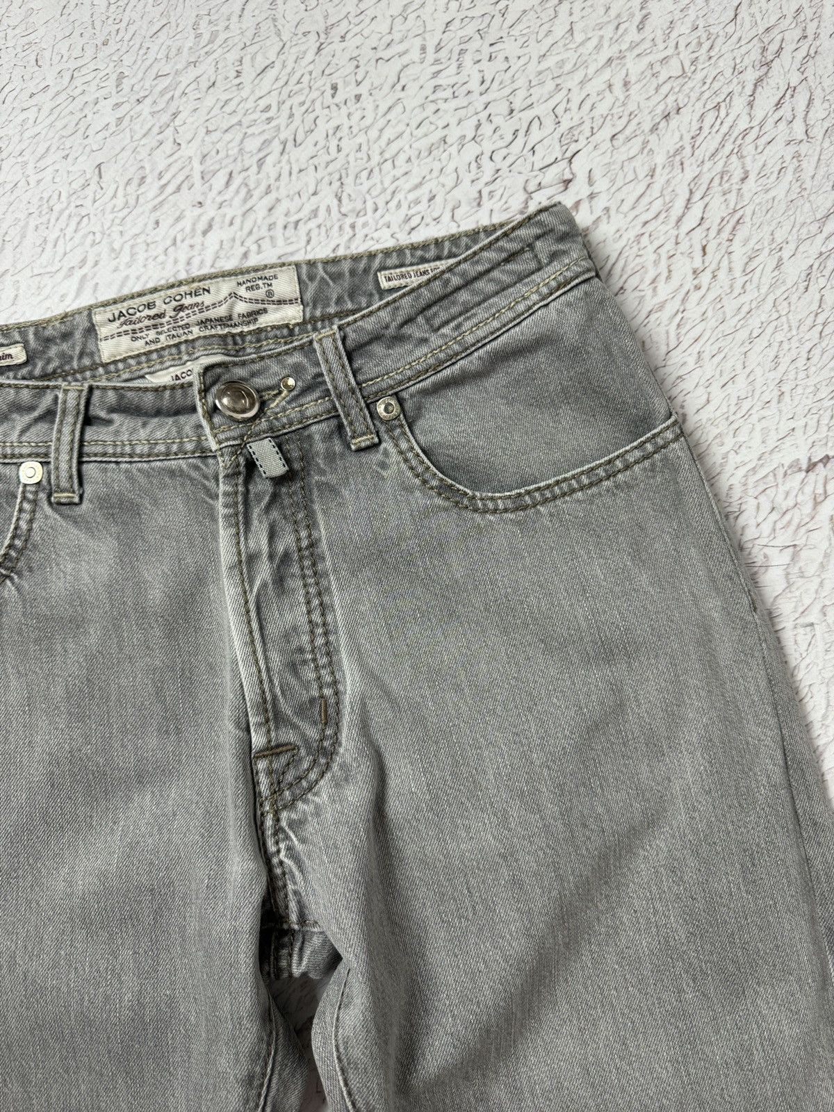Jacob Cohen Jacob Cohen grey luxury denim handmade Japanese fabric jeans Size US 31 - 8 Thumbnail